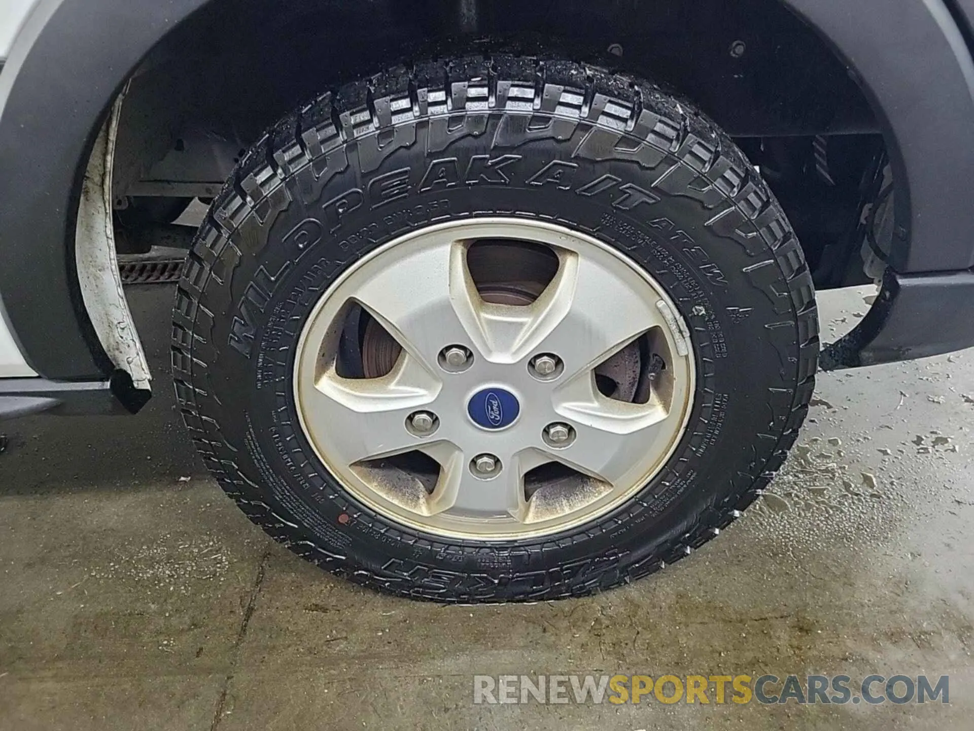 30 fotografías del automóvil dañado 1FTYR1YG5KKB48264 FORD TRANSIT 2019