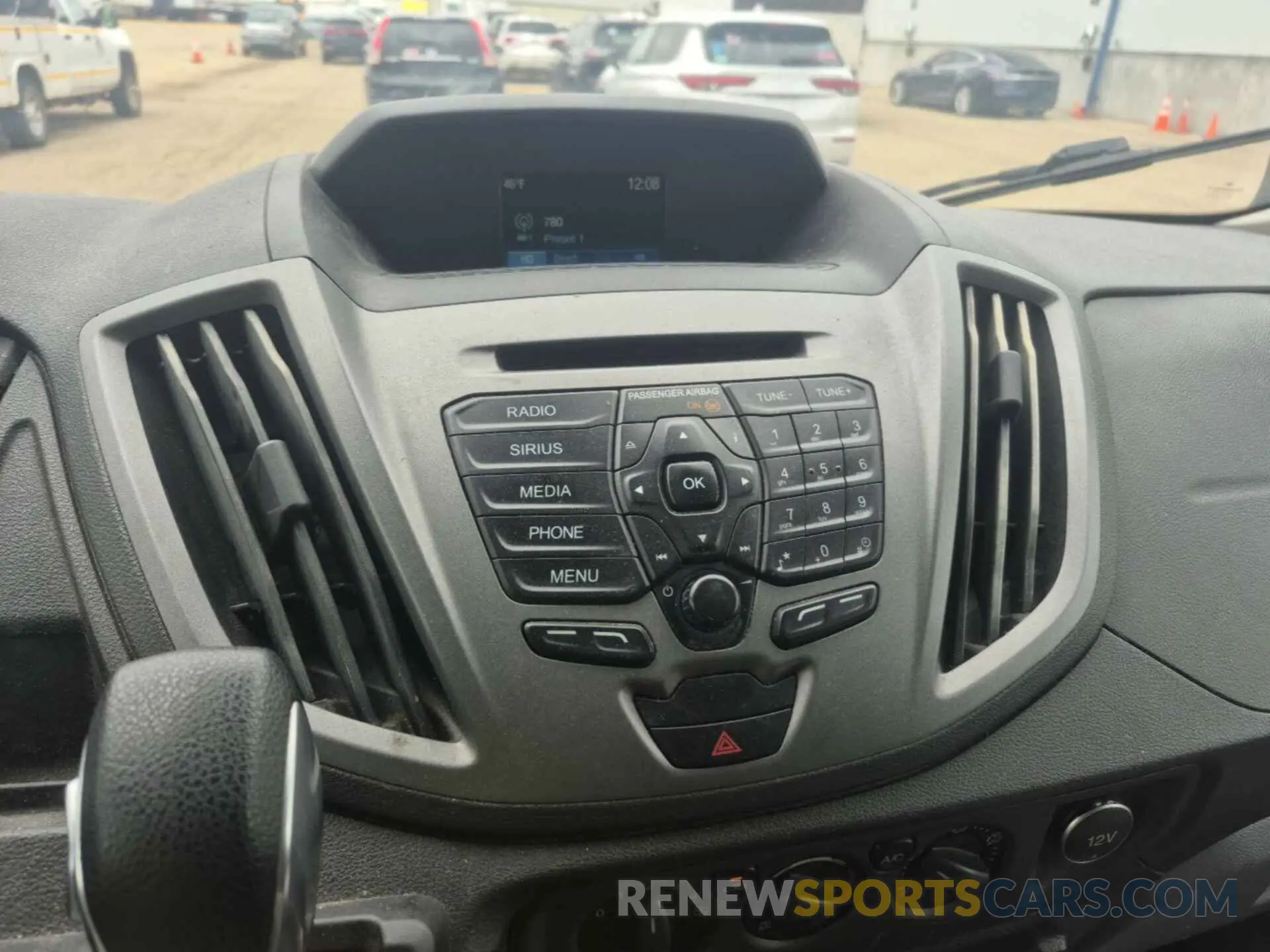 13 fotografías del automóvil dañado 1FTYR1YG7KKA40826 FORD TRANSIT 2019
