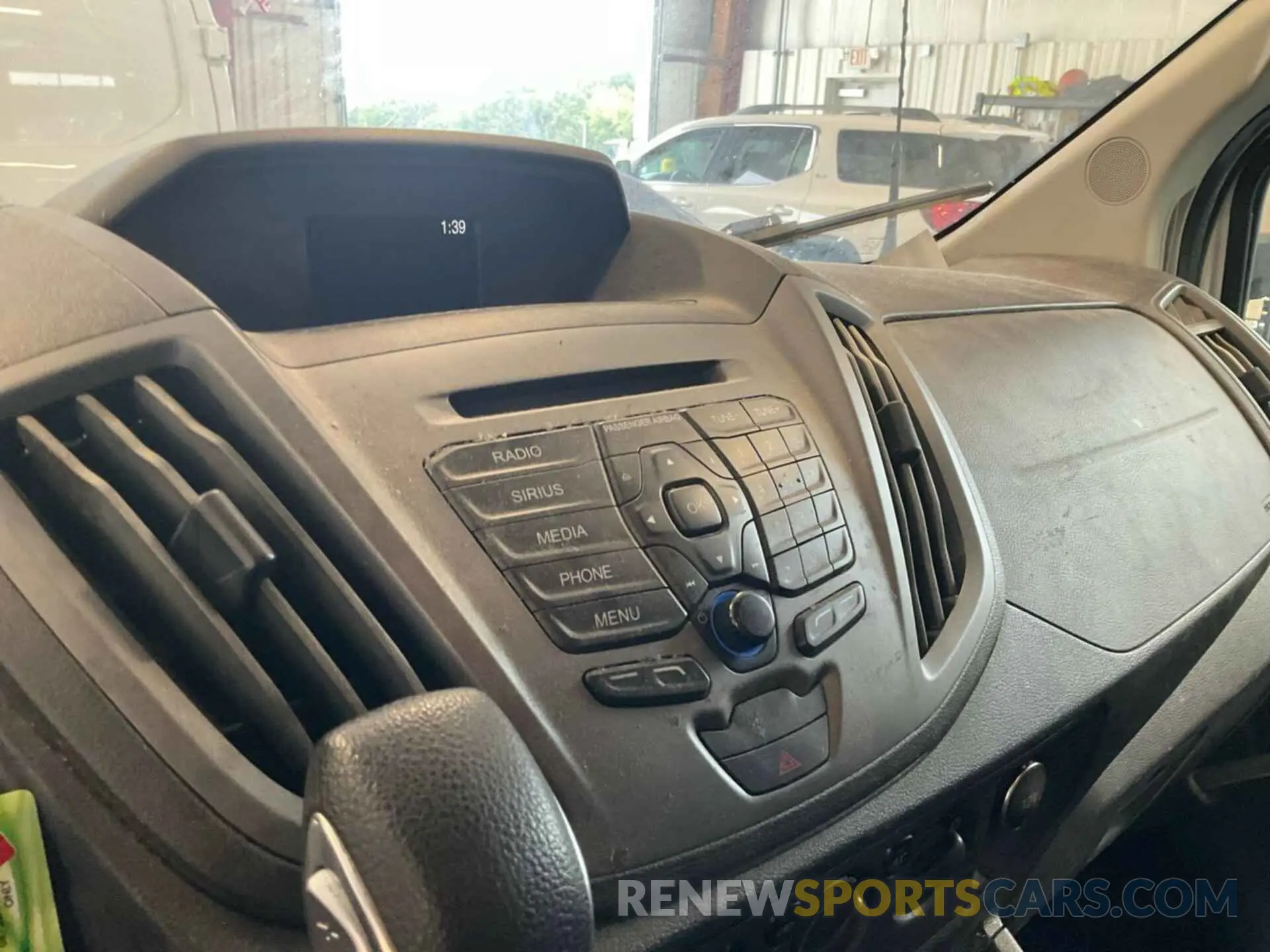 18 fotografías del automóvil dañado 1FTYR1YG7KKB48153 FORD TRANSIT 2019