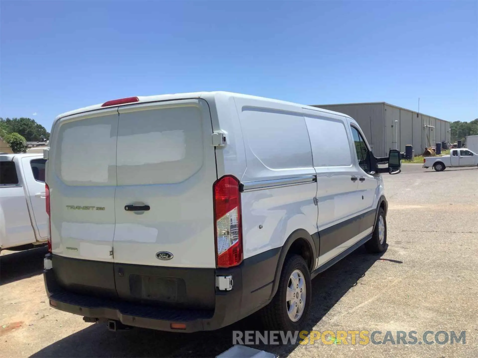 12 fotografías del automóvil dañado 1FTYR1YG7KKB48170 FORD TRANSIT 2019