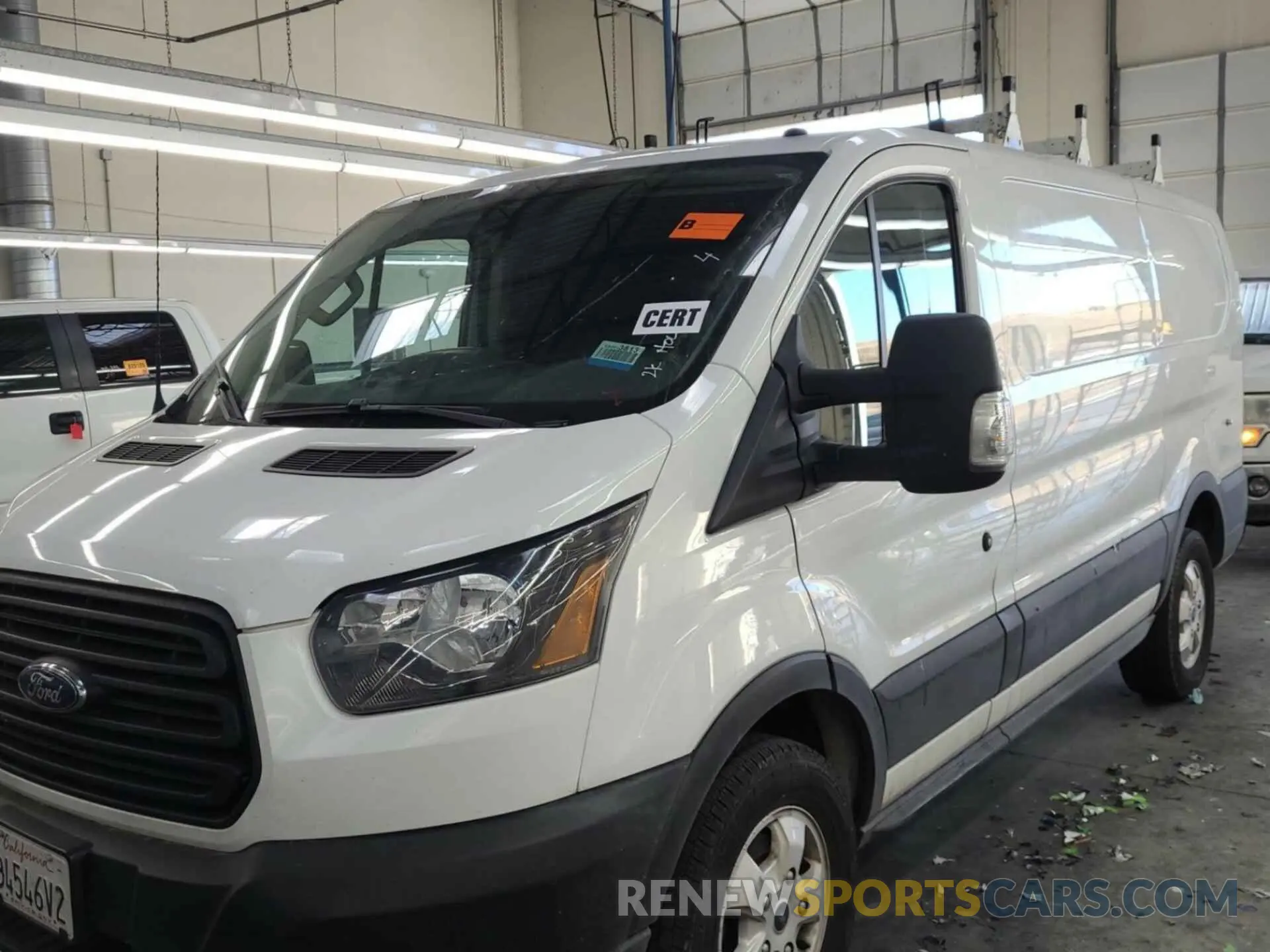 26 fotografías del automóvil dañado 1FTYR1YG8KKB48274 FORD TRANSIT 2019