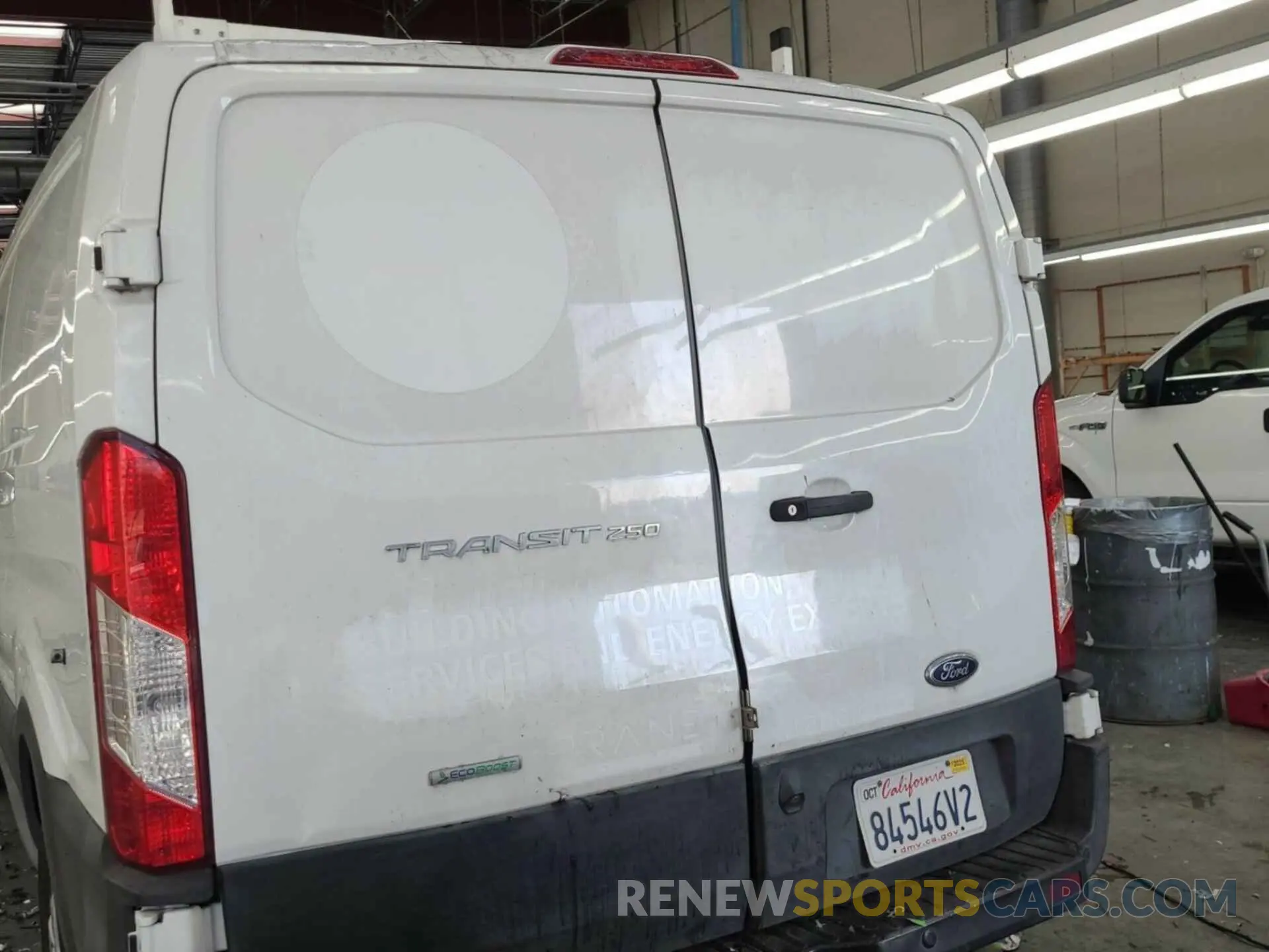46 fotografías del automóvil dañado 1FTYR1YG8KKB48274 FORD TRANSIT 2019