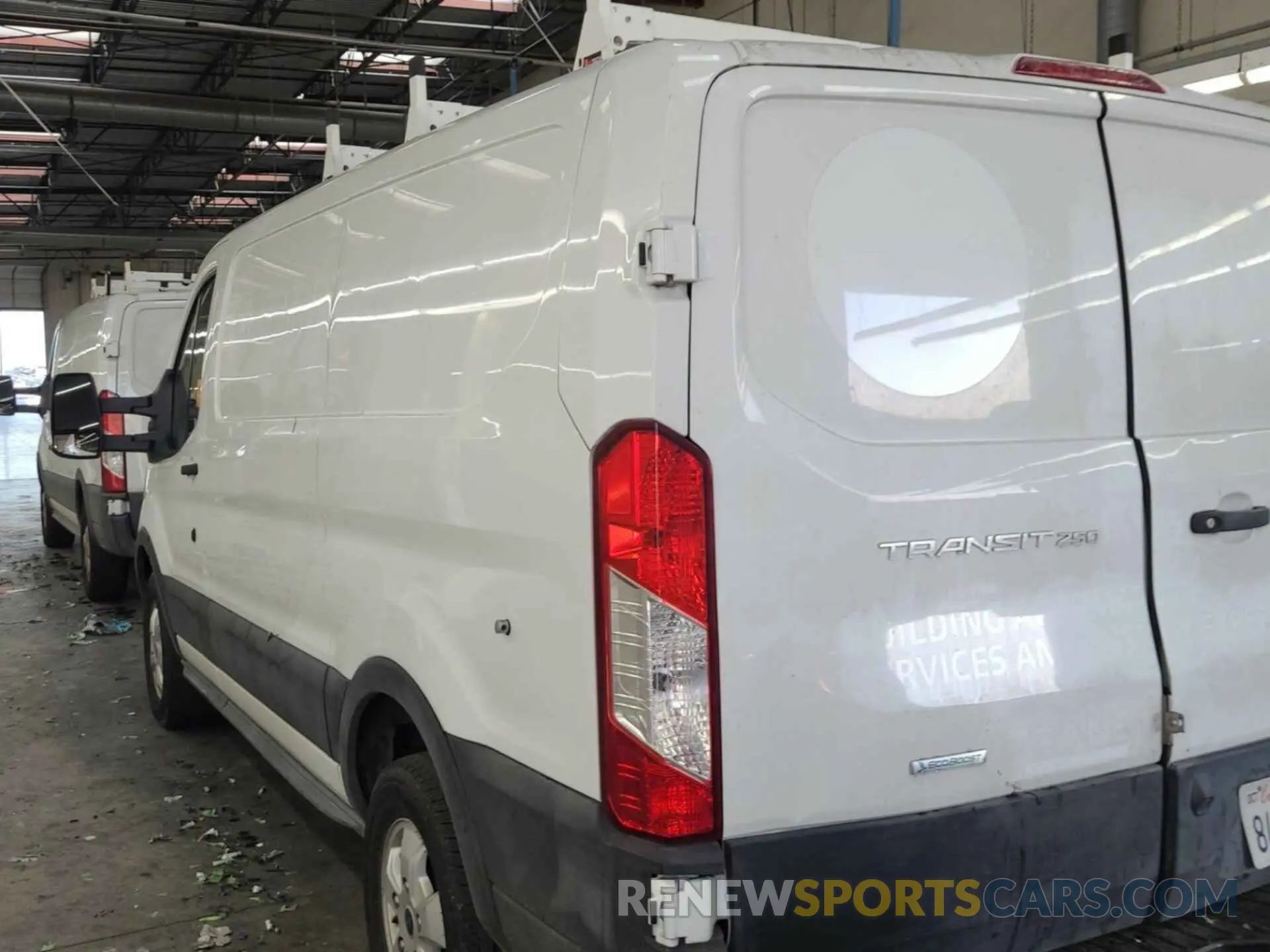 47 fotografías del automóvil dañado 1FTYR1YG8KKB48274 FORD TRANSIT 2019