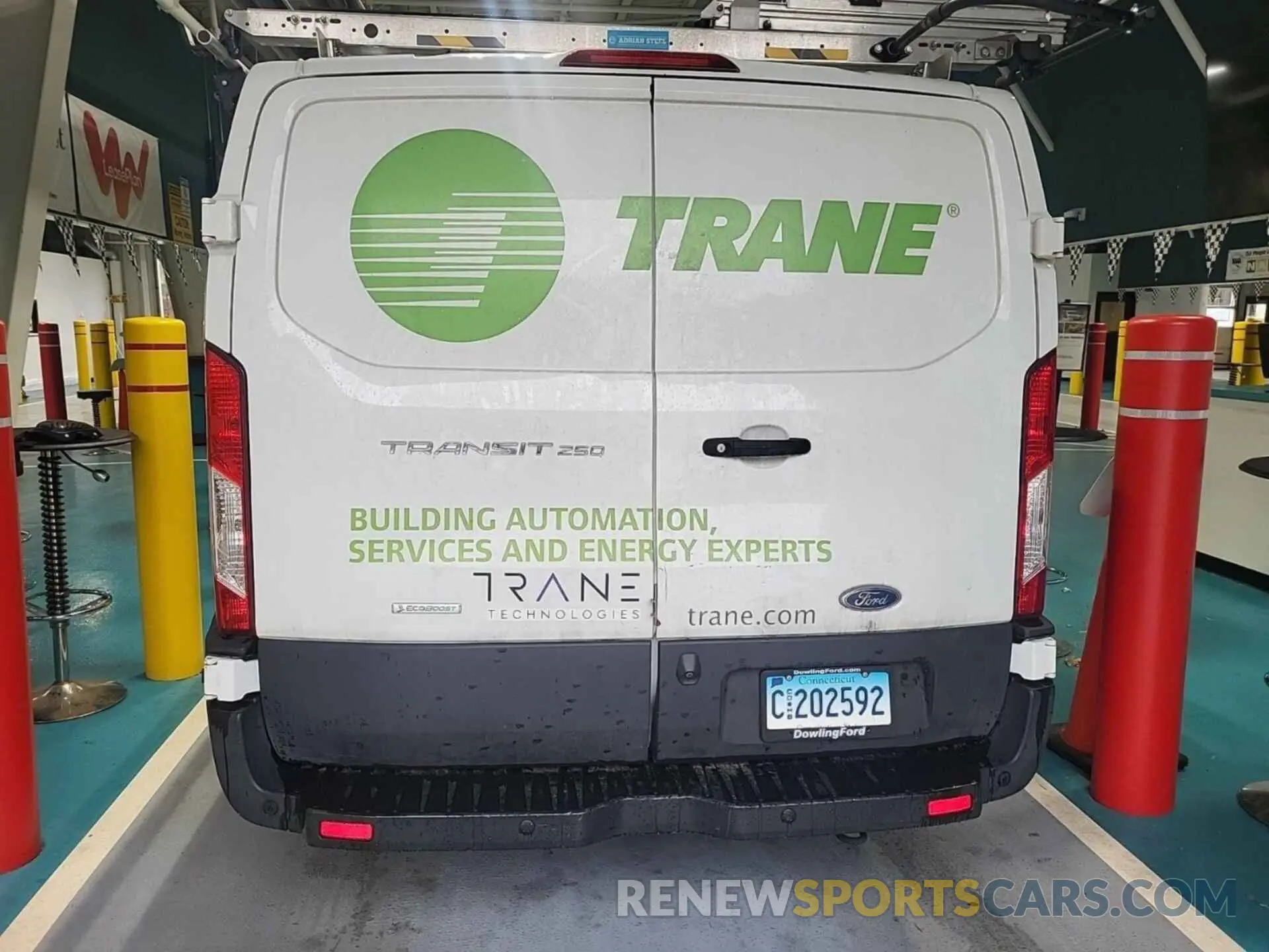 22 fotografías del automóvil dañado 1FTYR1YG9KKB48140 FORD TRANSIT 2019
