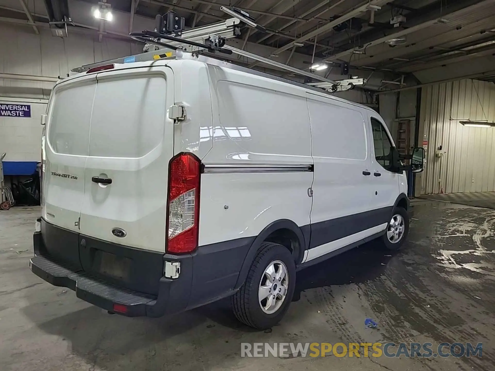 30 fotografías del automóvil dañado 1FTYR1YG9KKB48140 FORD TRANSIT 2019
