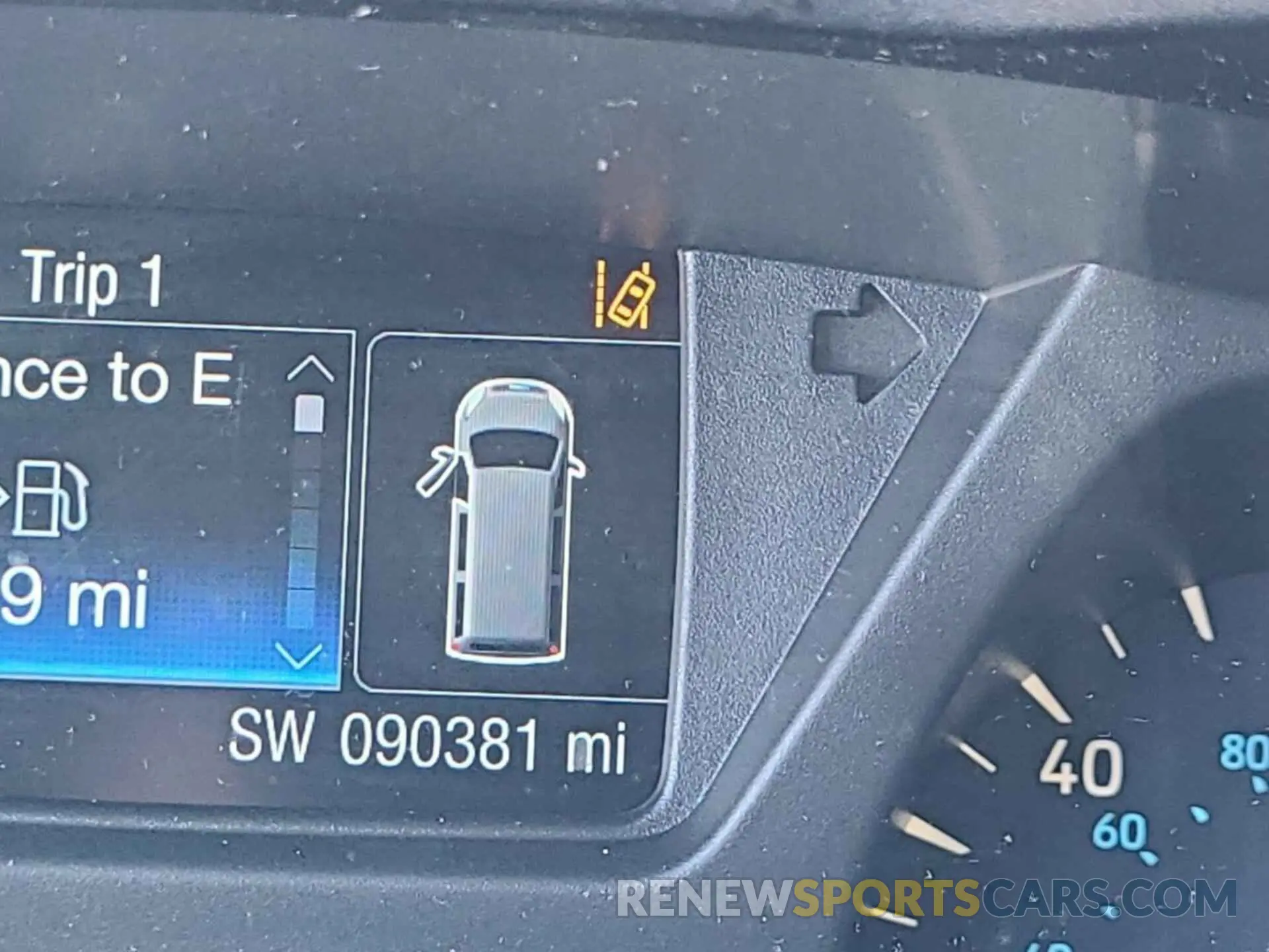 37 fotografías del automóvil dañado 1FTYR1YGXKKB48275 FORD TRANSIT 2019