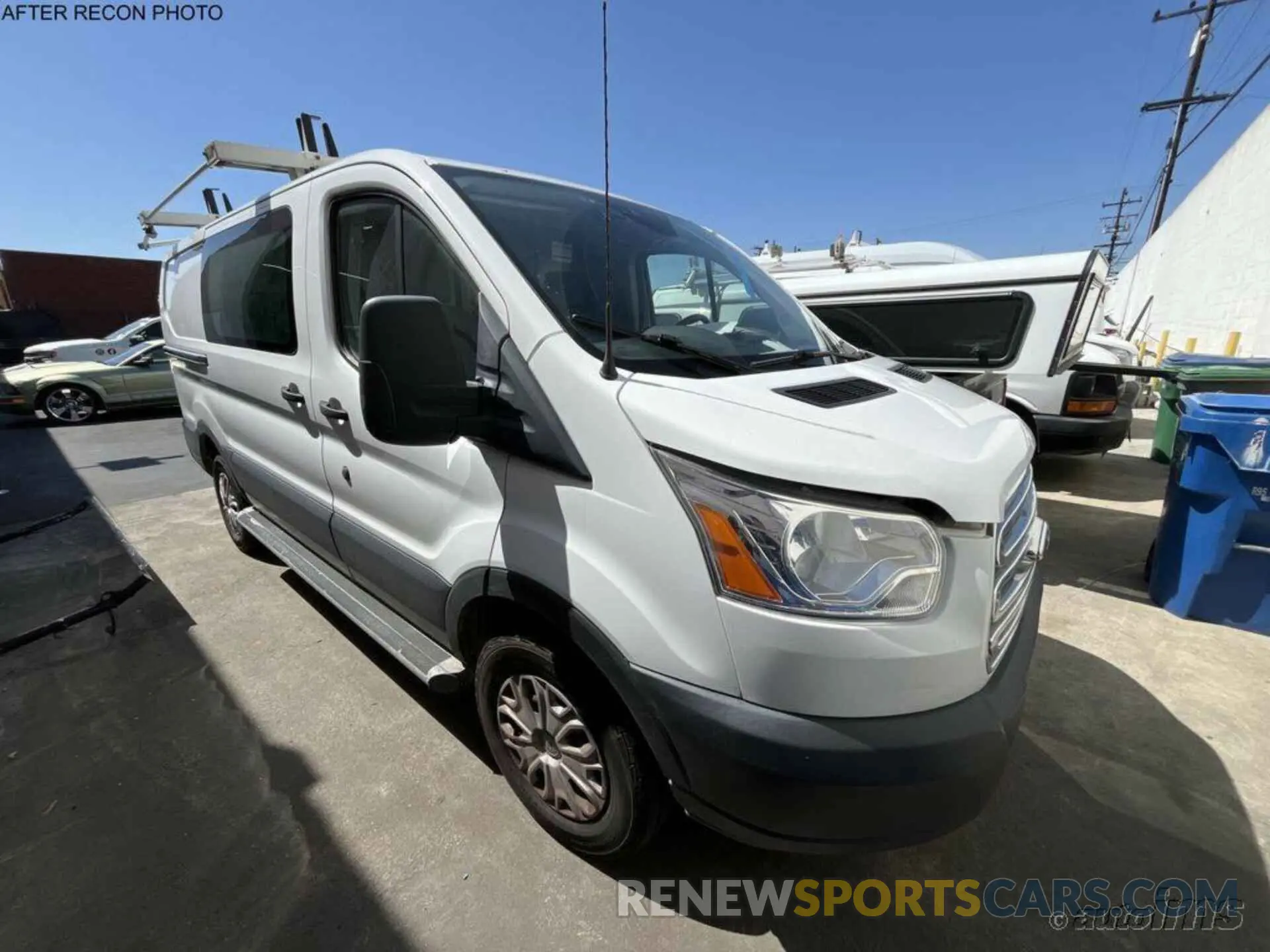 7 fotografías del automóvil dañado 1FTYR1YMXKKB00944 FORD TRANSIT 2019