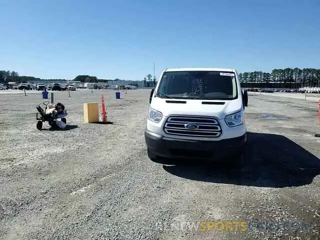 12 fotografías del automóvil dañado 1FTYR1ZM9KKB51799 FORD TRANSIT 2019