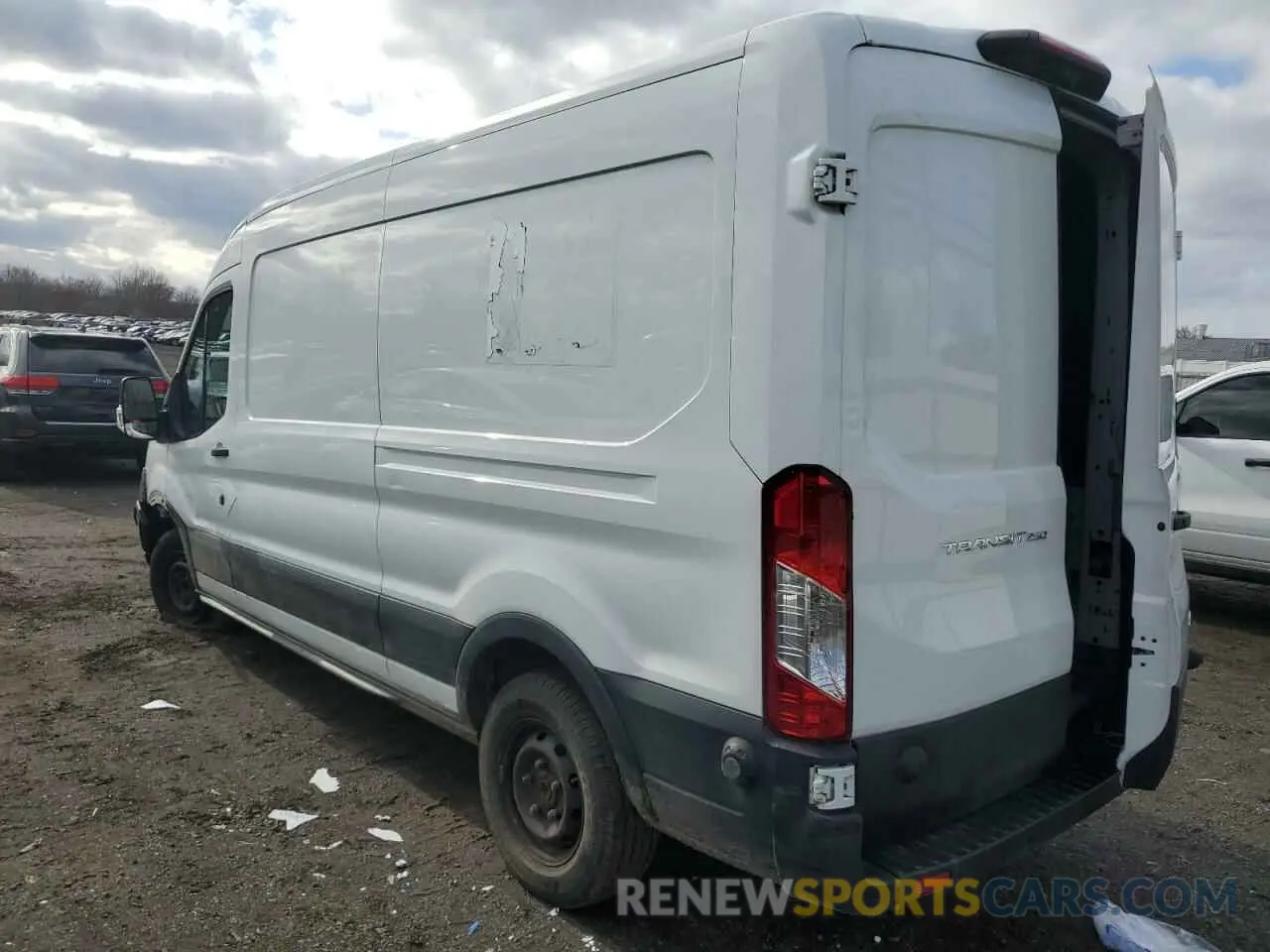 2 fotografías del automóvil dañado 1FTYR2CM1KKA58192 FORD TRANSIT 2019