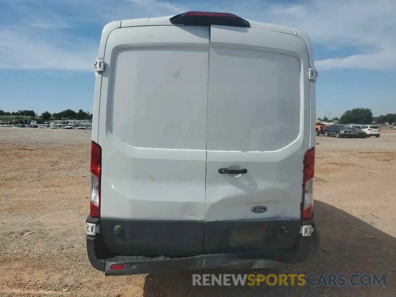 6 fotografías del automóvil dañado 1FTYR2CM6KKA28265 FORD TRANSIT 2019