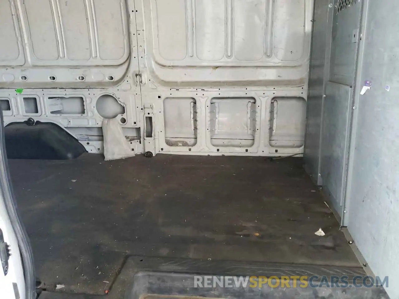 11 fotografías del automóvil dañado 1FTYR2XG7KKA92447 FORD TRANSIT 2019