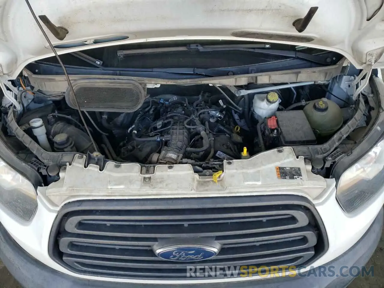 12 fotografías del automóvil dañado 1FTYR2XG7KKA92447 FORD TRANSIT 2019