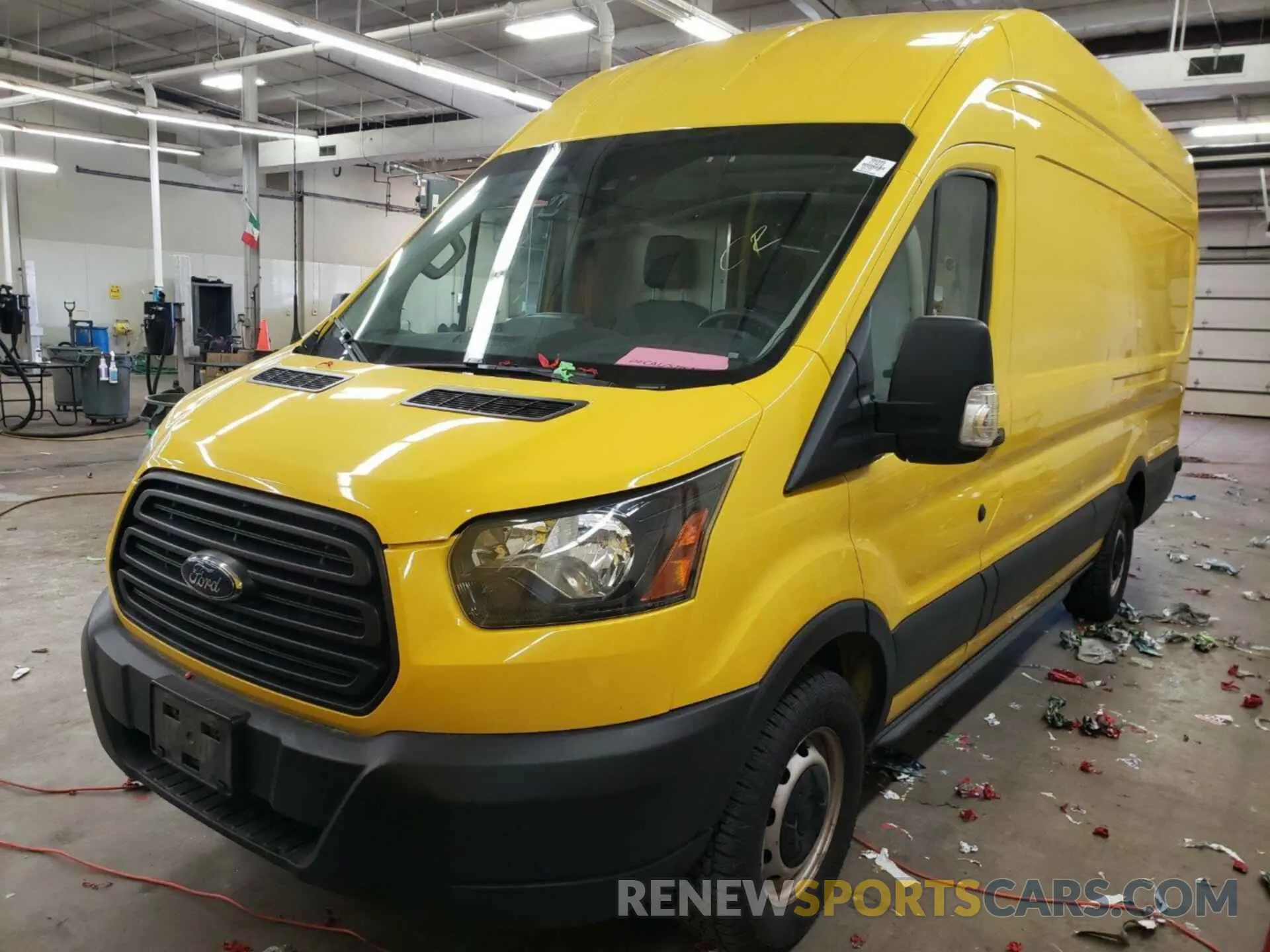 24 fotografías del automóvil dañado 1FTYR3XM4KKA24893 FORD TRANSIT 2019