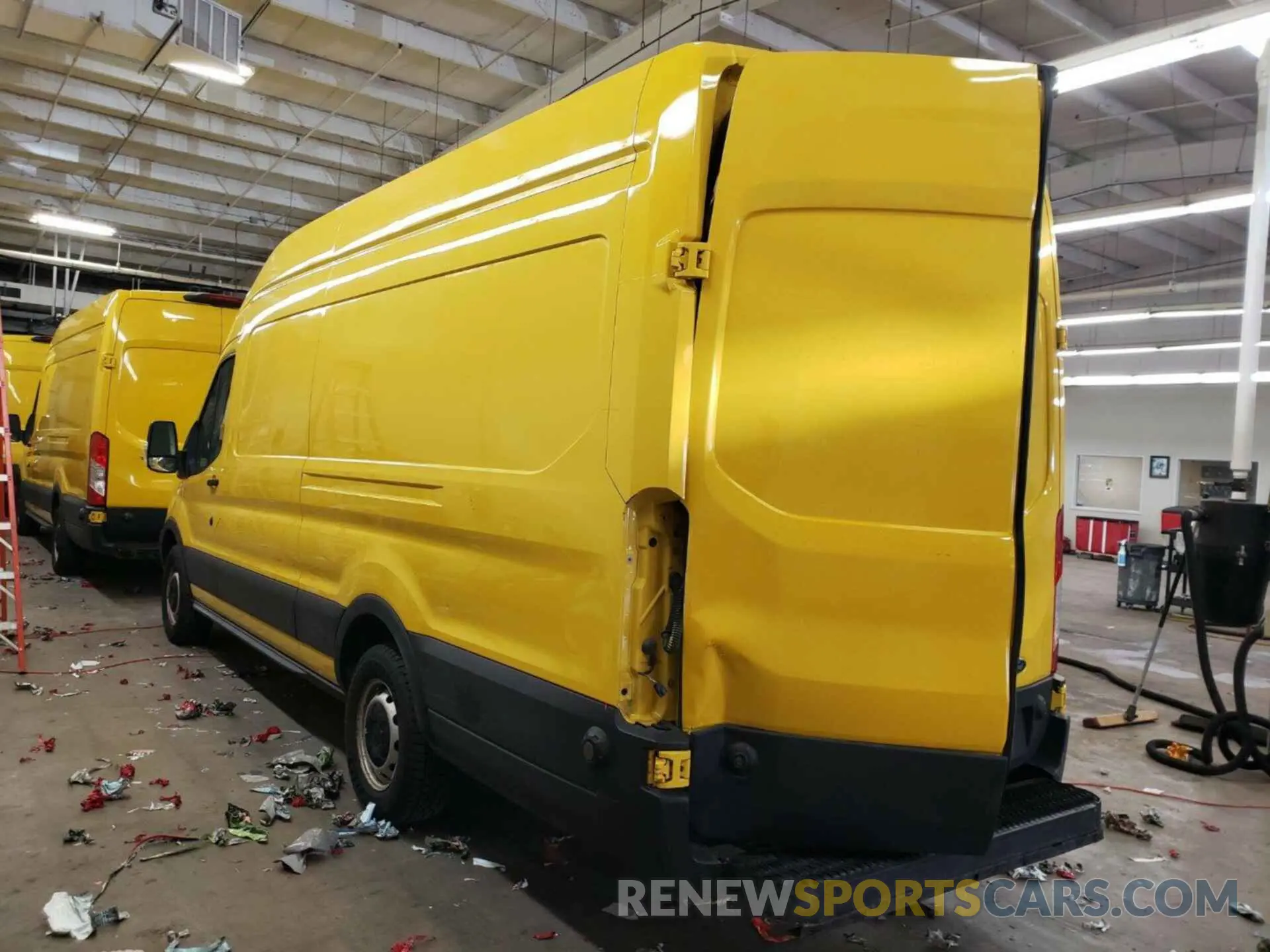 30 fotografías del automóvil dañado 1FTYR3XM4KKA24893 FORD TRANSIT 2019