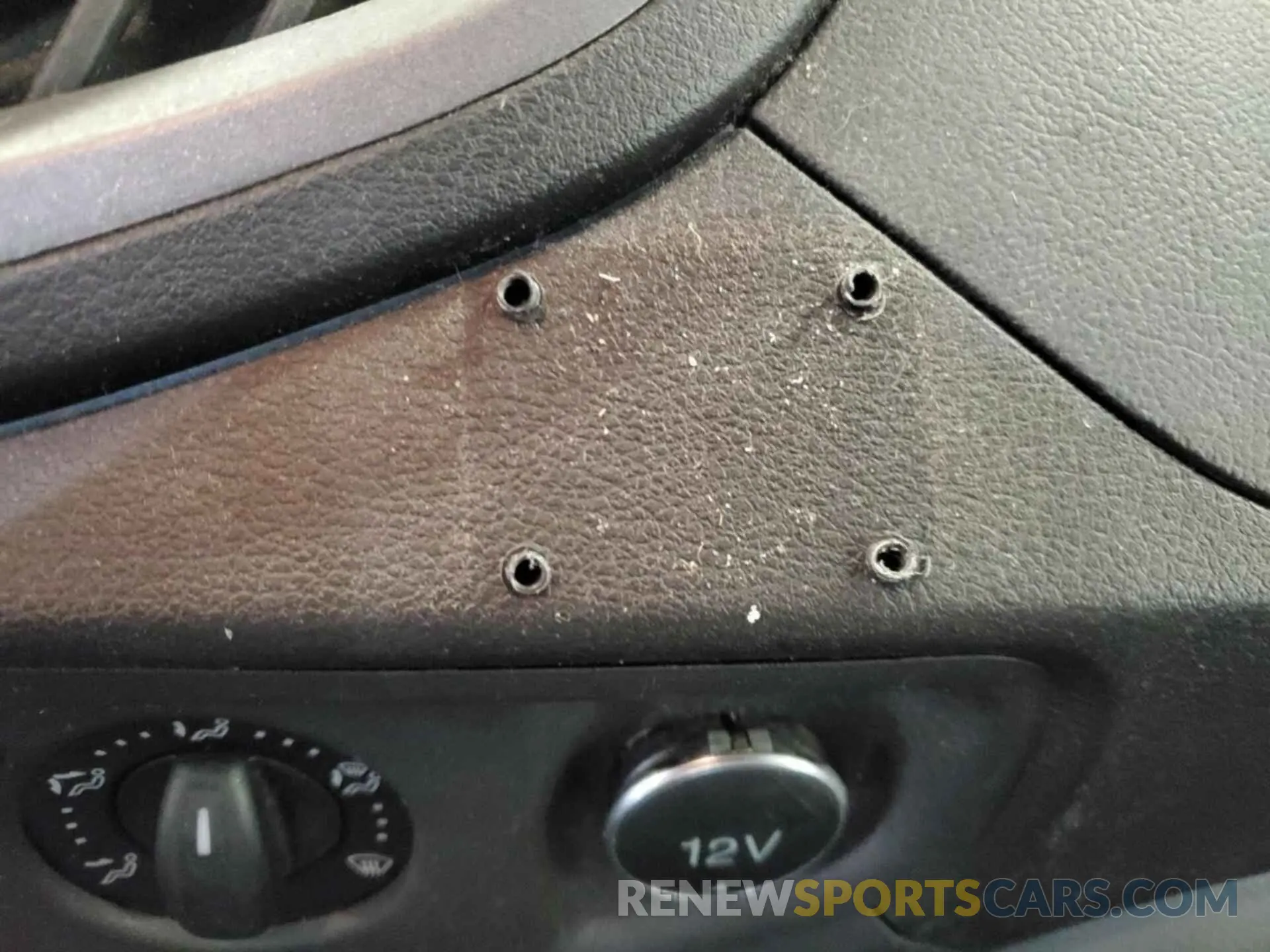4 fotografías del automóvil dañado 1FTYR3XM4KKA24893 FORD TRANSIT 2019