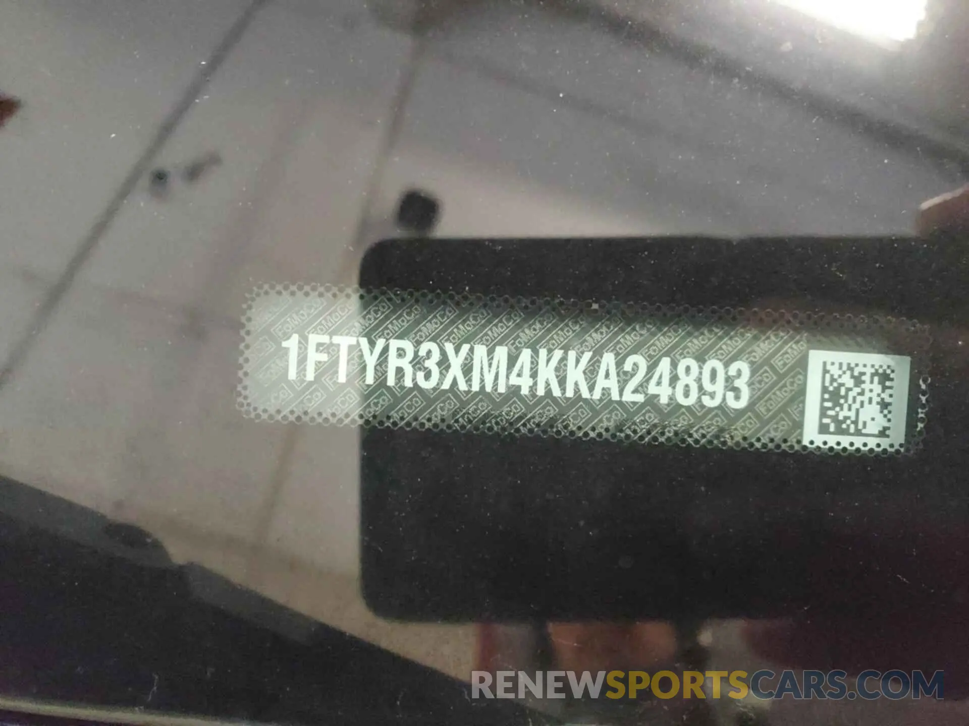 5 fotografías del automóvil dañado 1FTYR3XM4KKA24893 FORD TRANSIT 2019