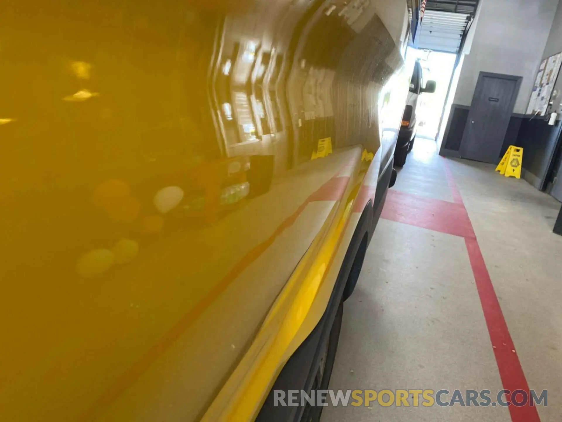 24 fotografías del automóvil dañado 1FTYR3XM5KKA24840 FORD TRANSIT 2019