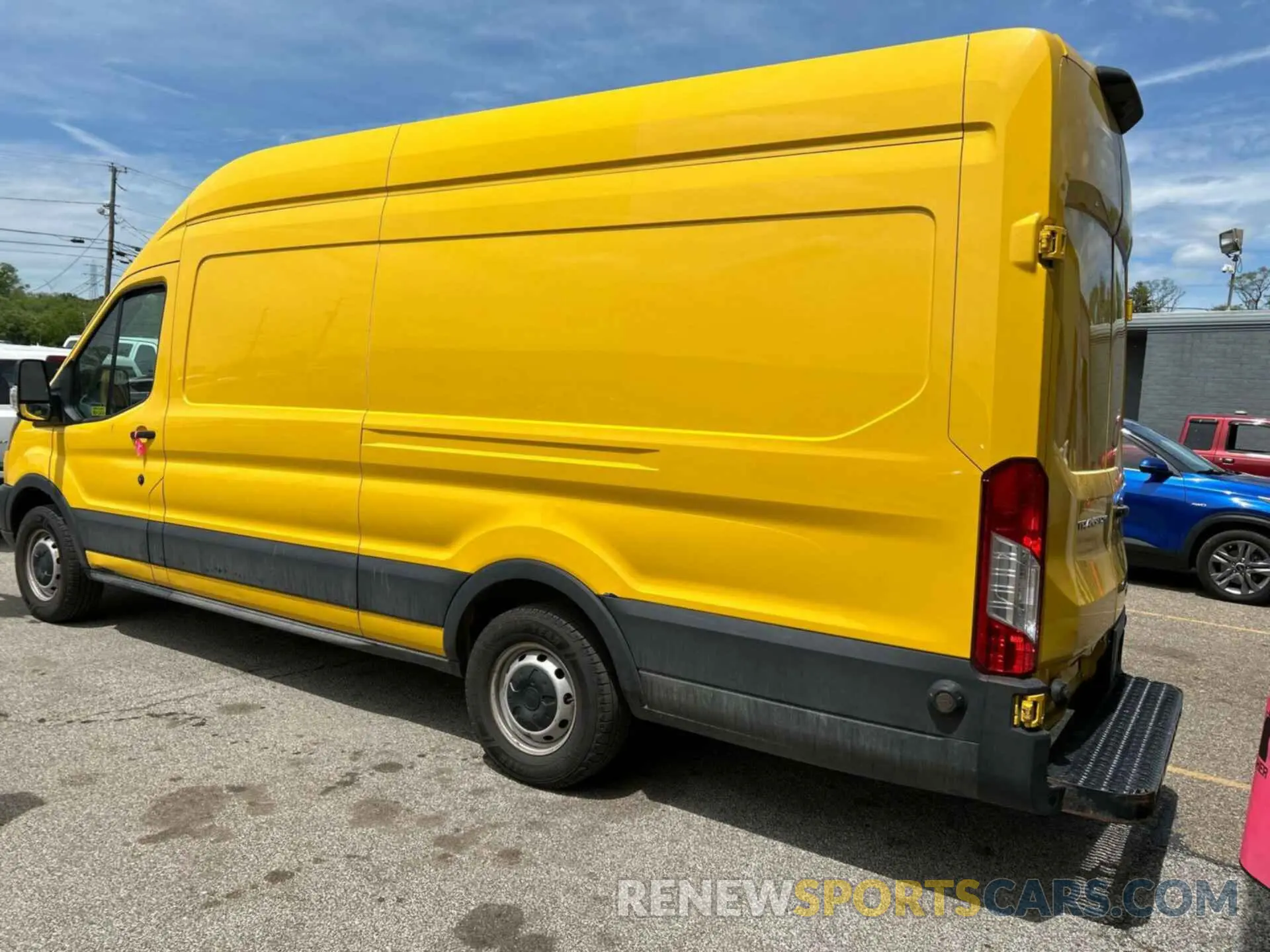 8 fotografías del automóvil dañado 1FTYR3XM5KKA24840 FORD TRANSIT 2019