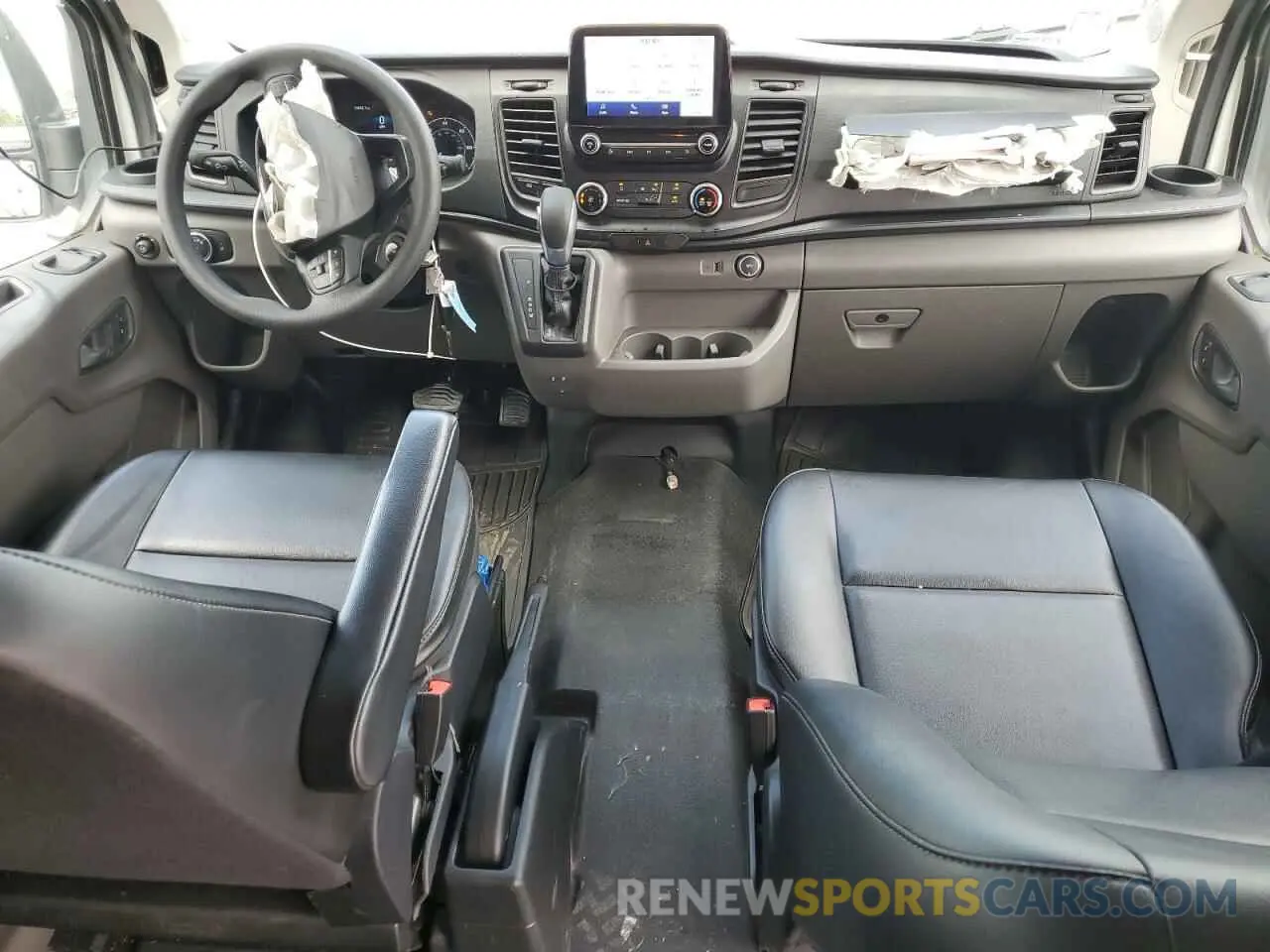 8 fotografías del automóvil dañado 1FMZK1Y85LKA10660 FORD TRANSIT 2020