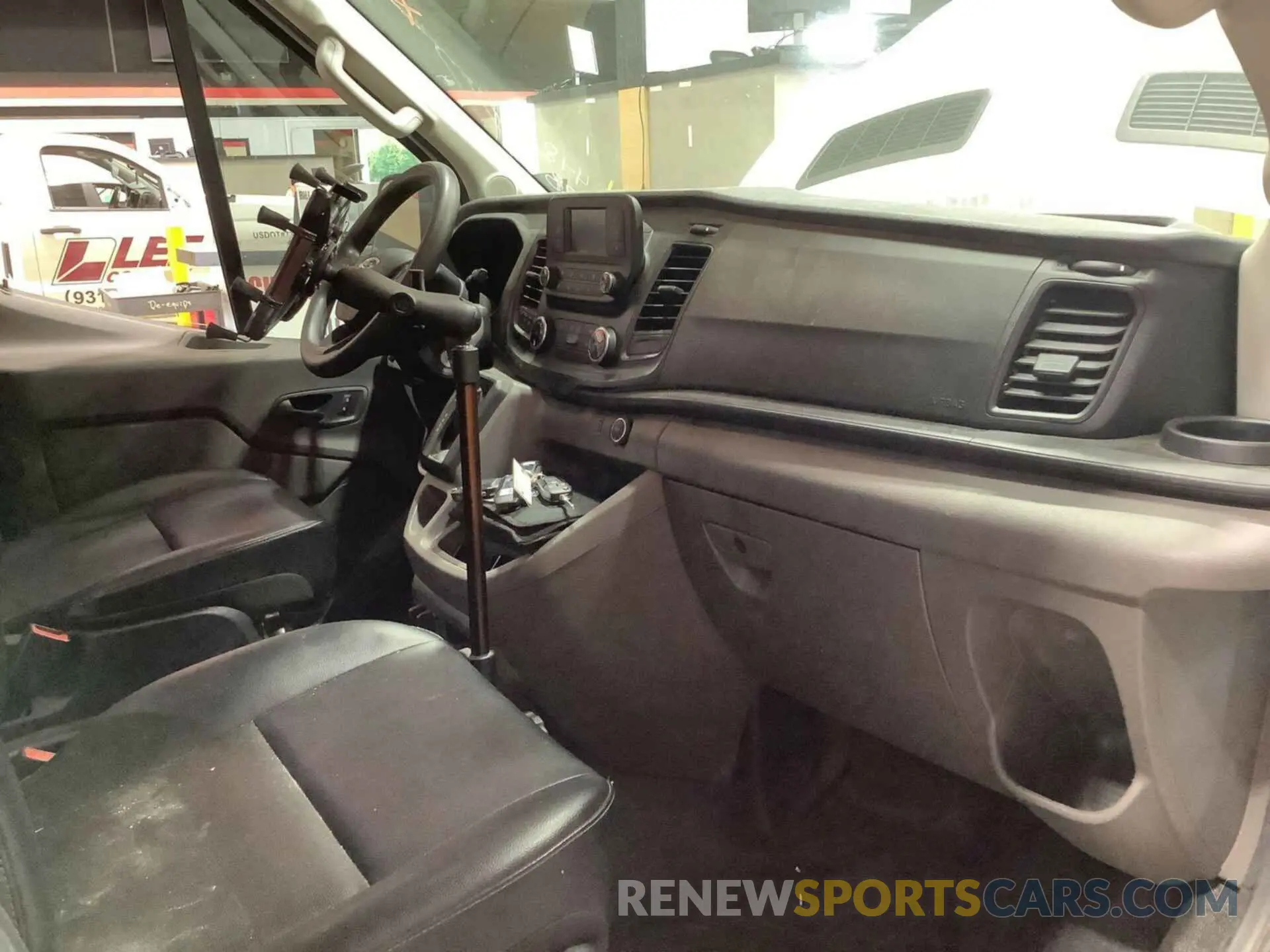 16 fotografías del automóvil dañado 1FTBR1C86LKA35608 FORD TRANSIT 2020