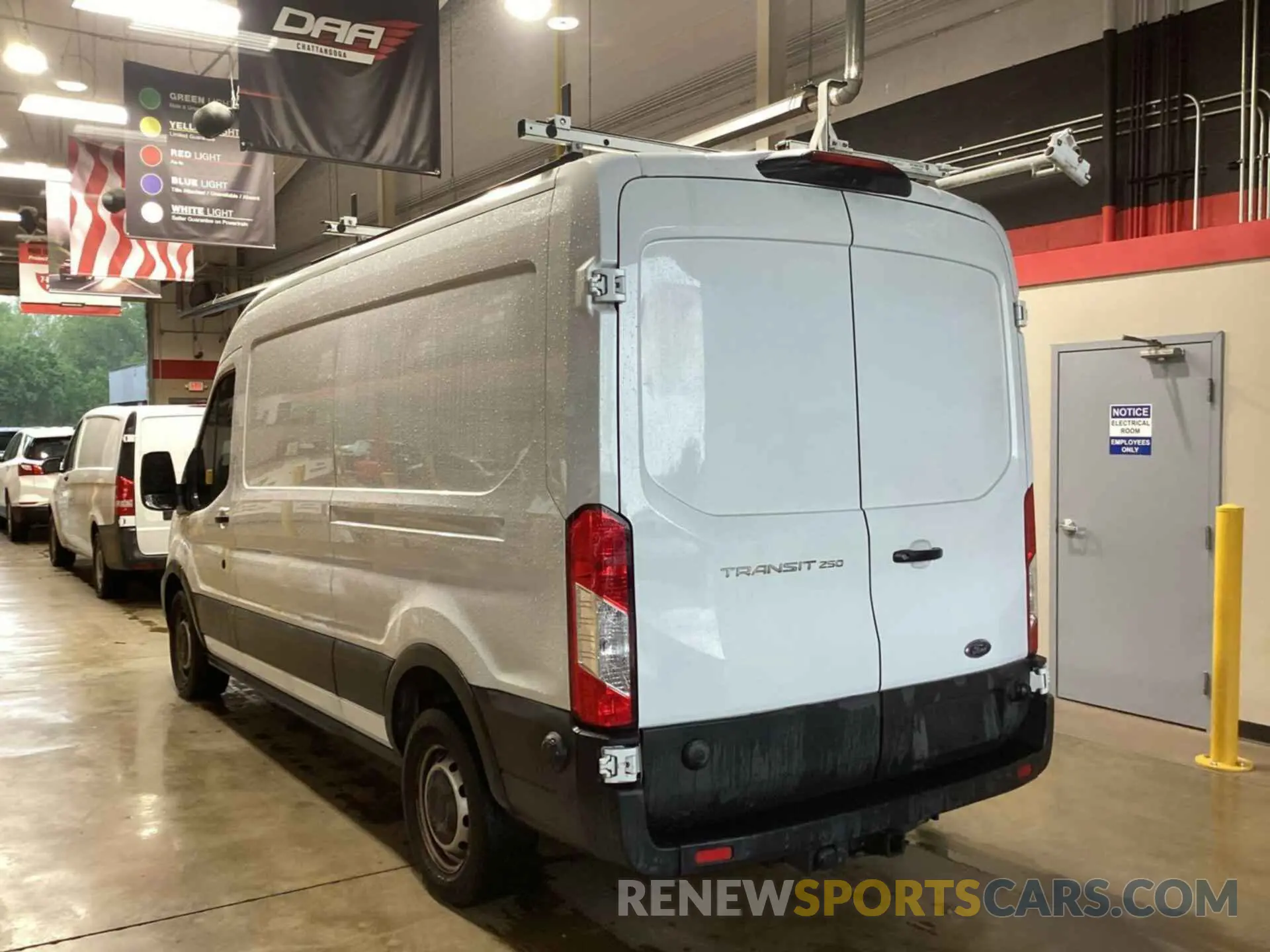 26 fotografías del automóvil dañado 1FTBR1C86LKA35608 FORD TRANSIT 2020