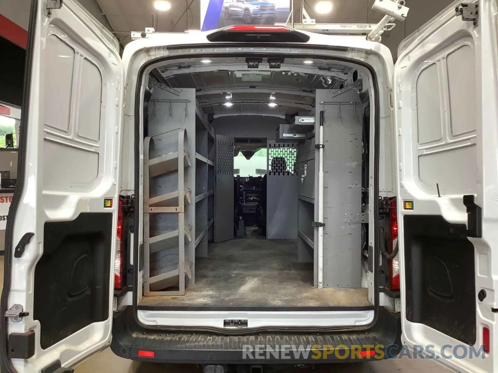 27 fotografías del automóvil dañado 1FTBR1C86LKA35608 FORD TRANSIT 2020