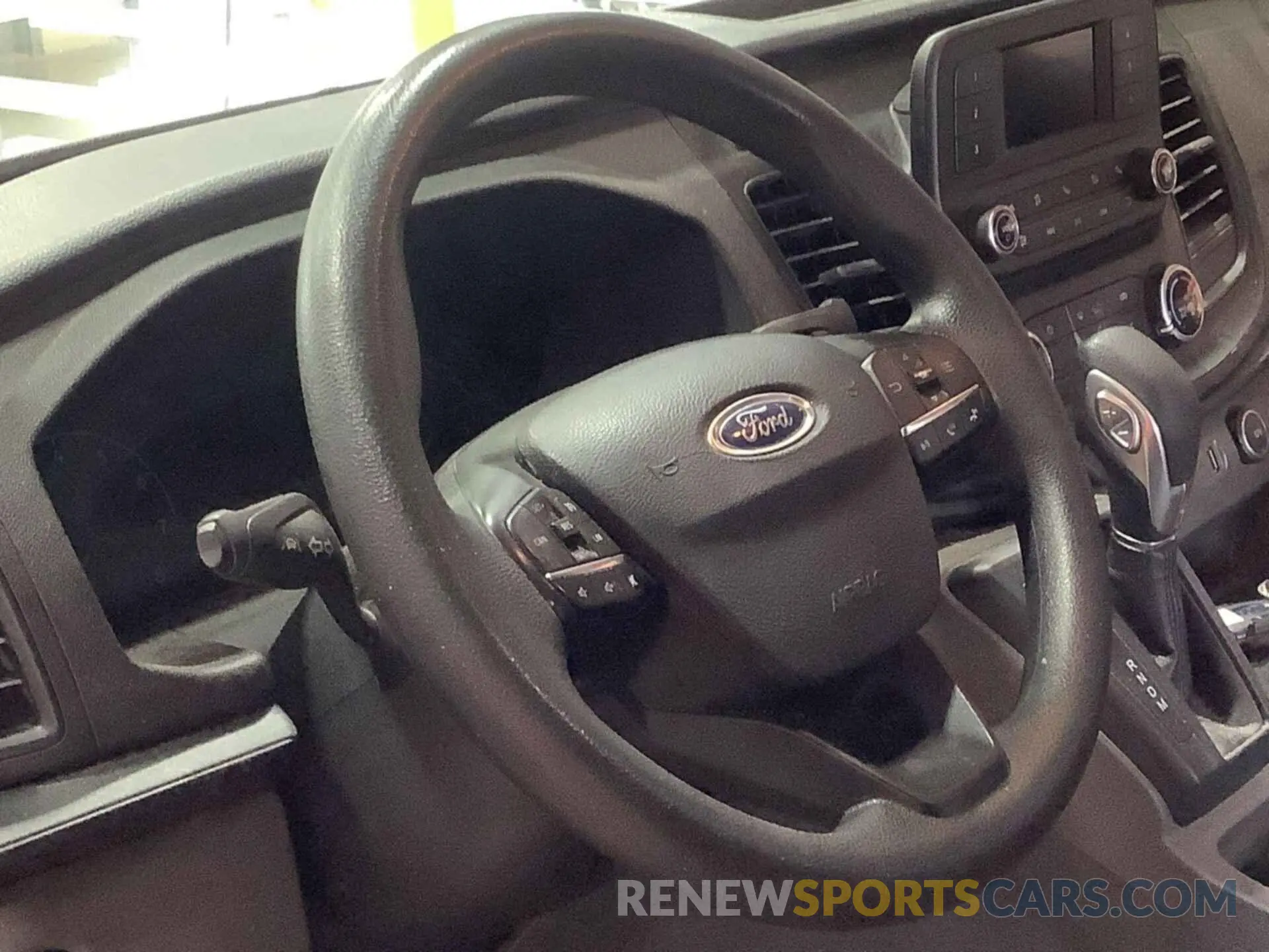 29 fotografías del automóvil dañado 1FTBR1C86LKA35608 FORD TRANSIT 2020