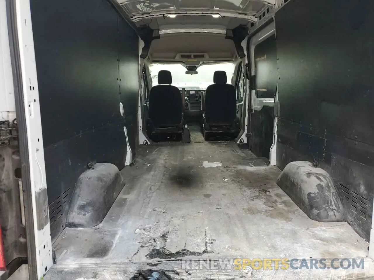 10 fotografías del automóvil dañado 1FTBR1C89LKA51141 FORD TRANSIT 2020