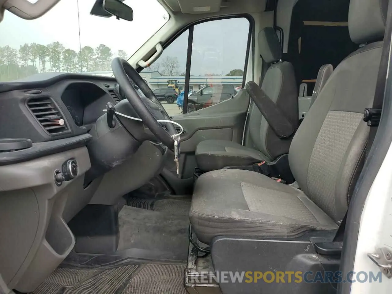 7 fotografías del automóvil dañado 1FTBR1C89LKA51141 FORD TRANSIT 2020
