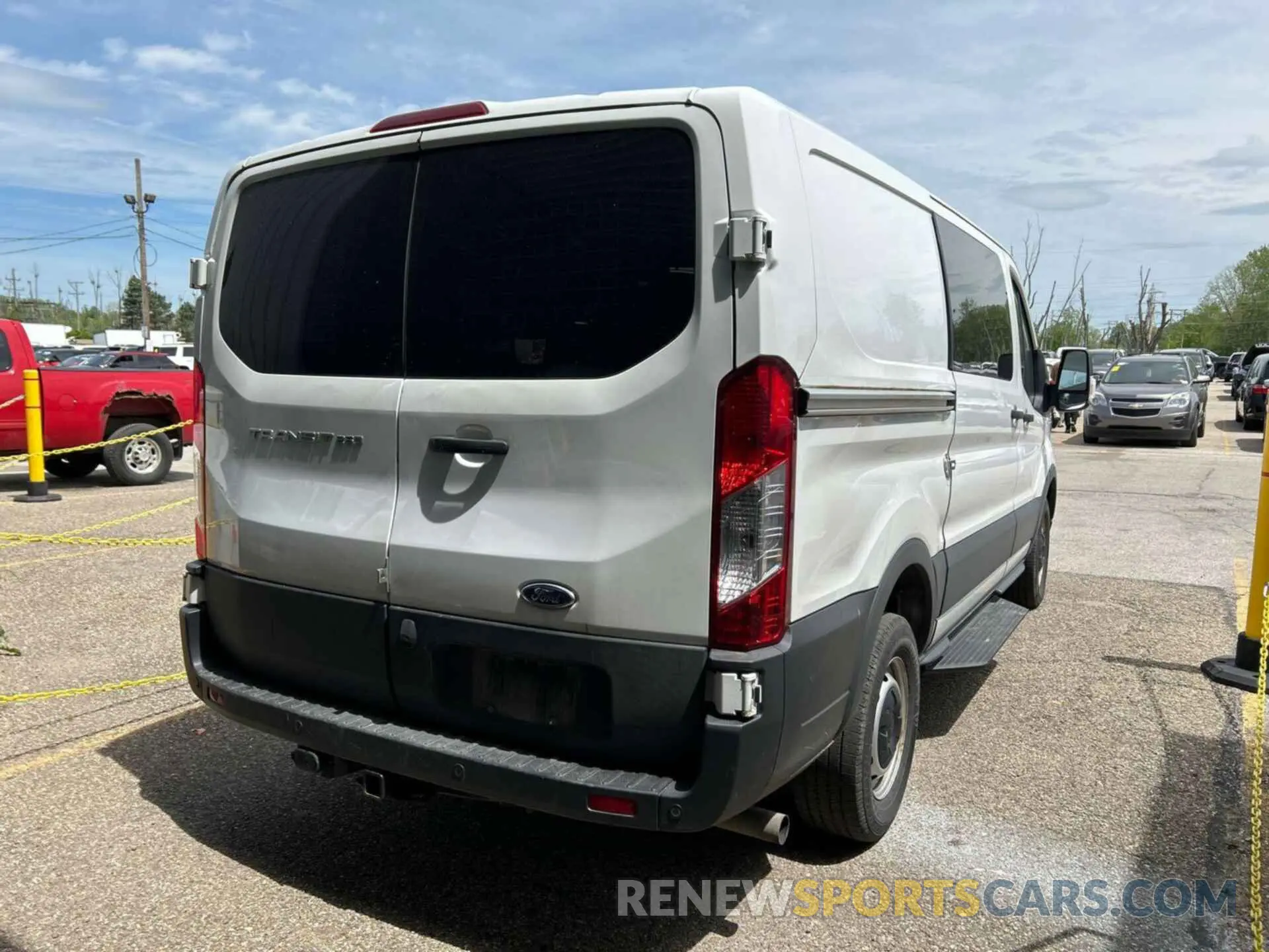 16 fotografías del automóvil dañado 1FTBR1Y88LKB08471 FORD TRANSIT 2020