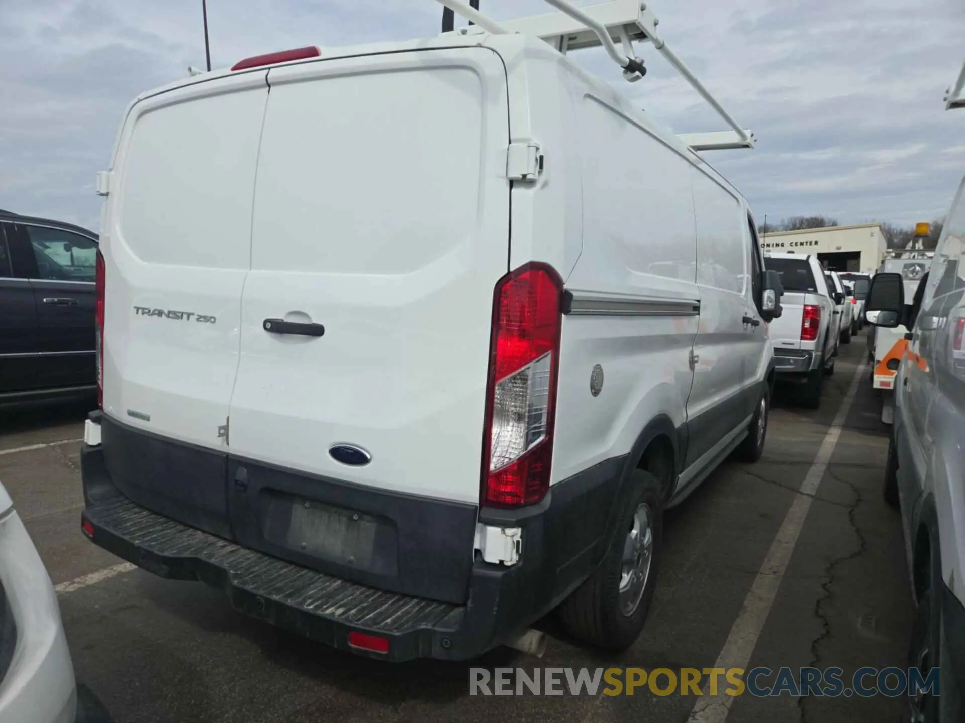 16 fotografías del automóvil dañado 1FTBR1YG8LKA50448 FORD TRANSIT 2020