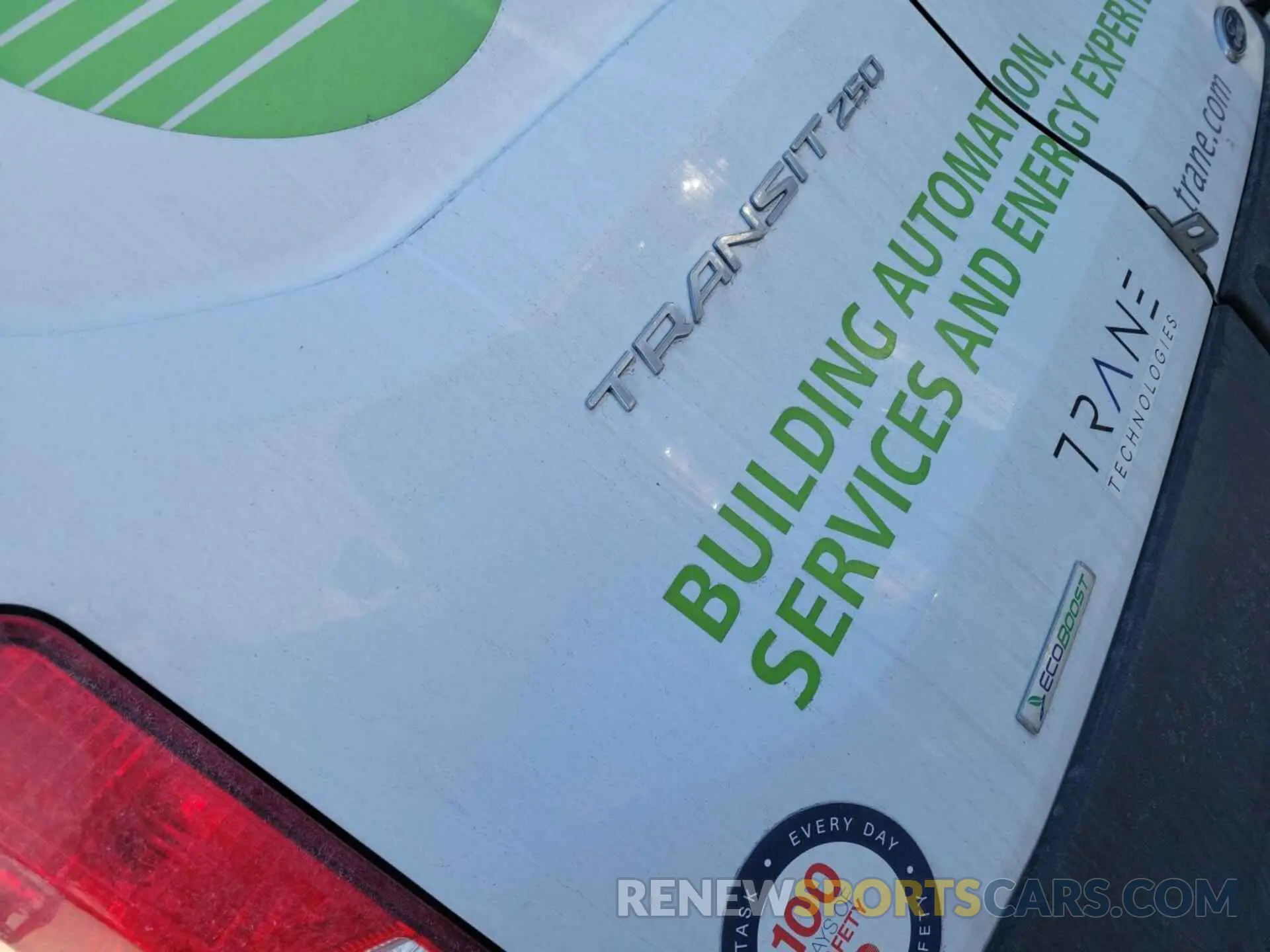 31 fotografías del automóvil dañado 1FTBR1YG8LKA50448 FORD TRANSIT 2020
