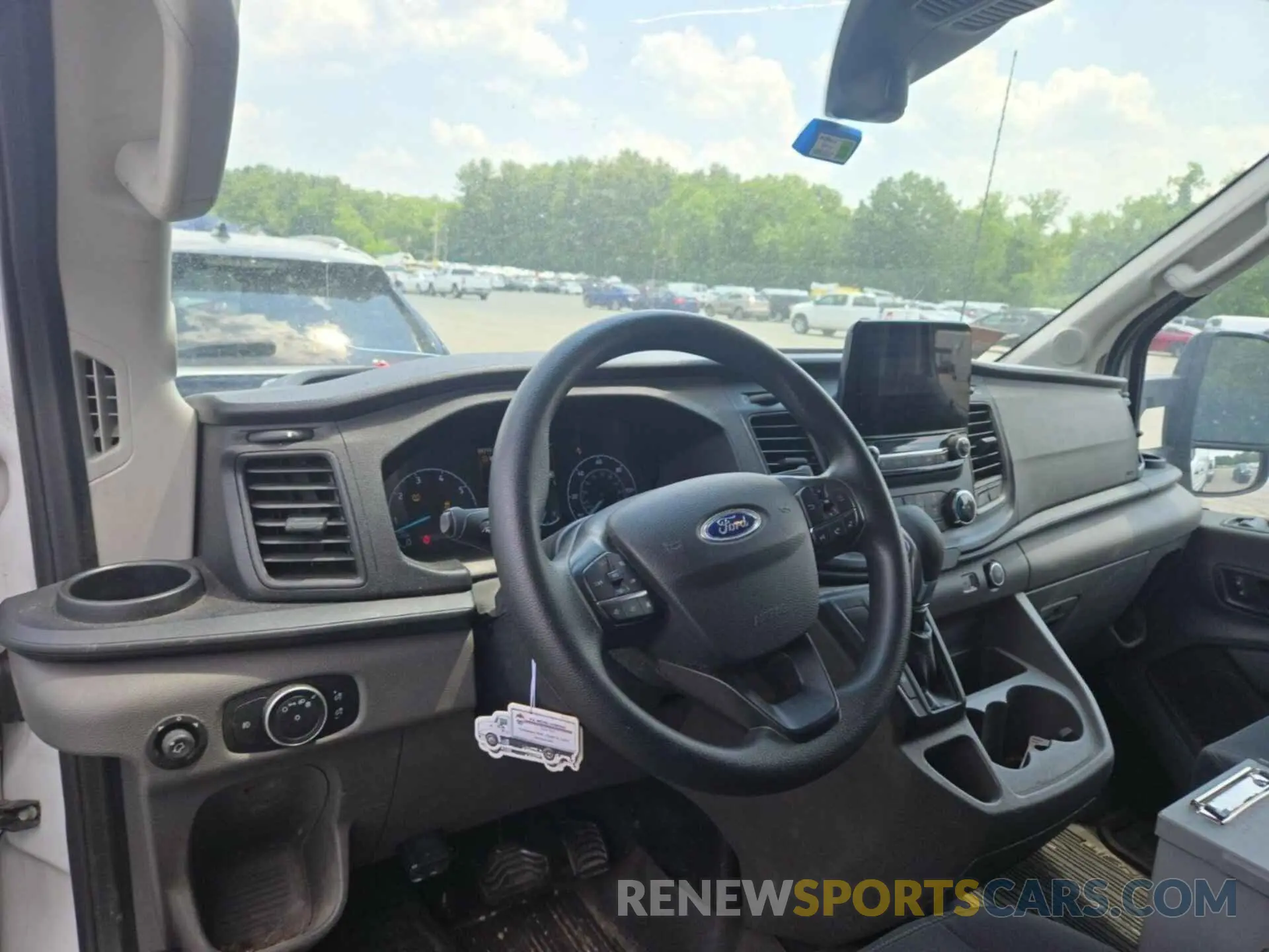 3 fotografías del automóvil dañado 1FTBR2CG6LKA54530 FORD TRANSIT 2020