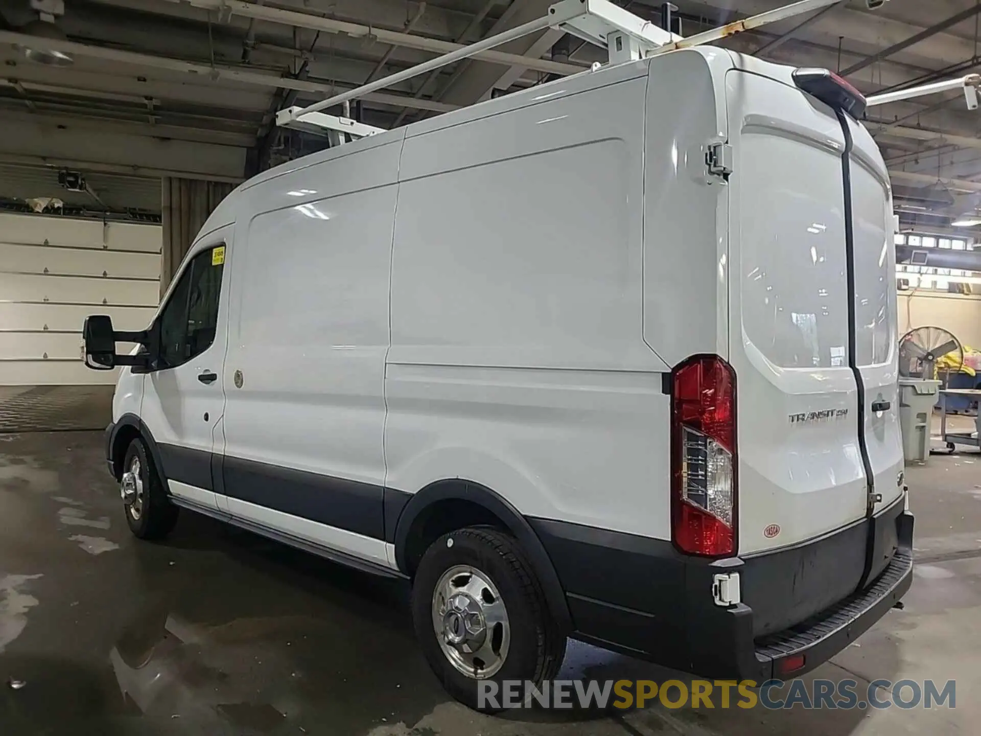 36 fotografías del automóvil dañado 1FTBR2CG6LKA54530 FORD TRANSIT 2020