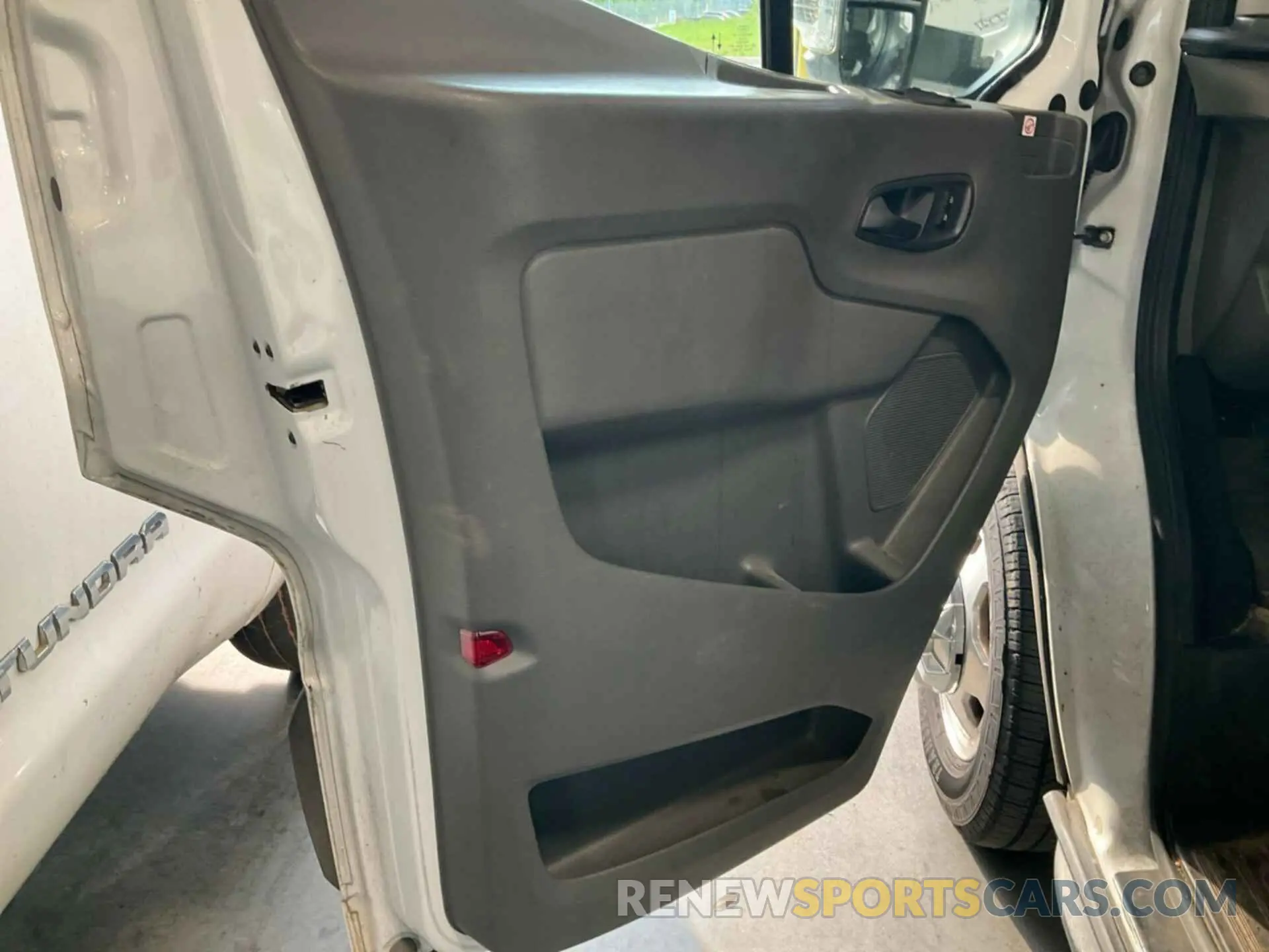 12 fotografías del automóvil dañado 1FTBR2YG8LKB18804 FORD TRANSIT 2020