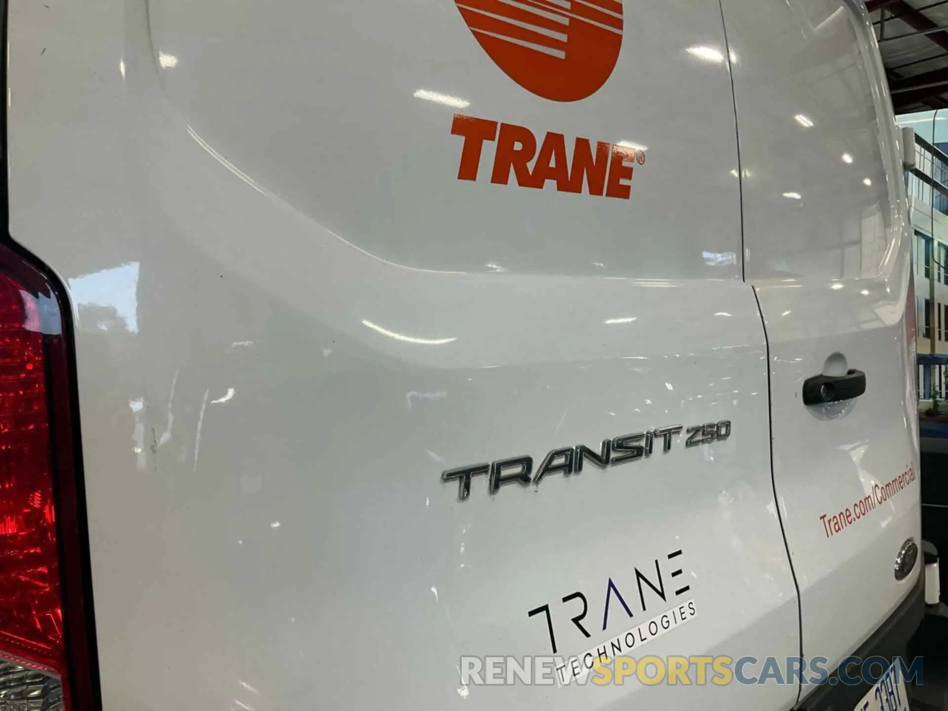 29 fotografías del automóvil dañado 1FTBR2YG8LKB18804 FORD TRANSIT 2020