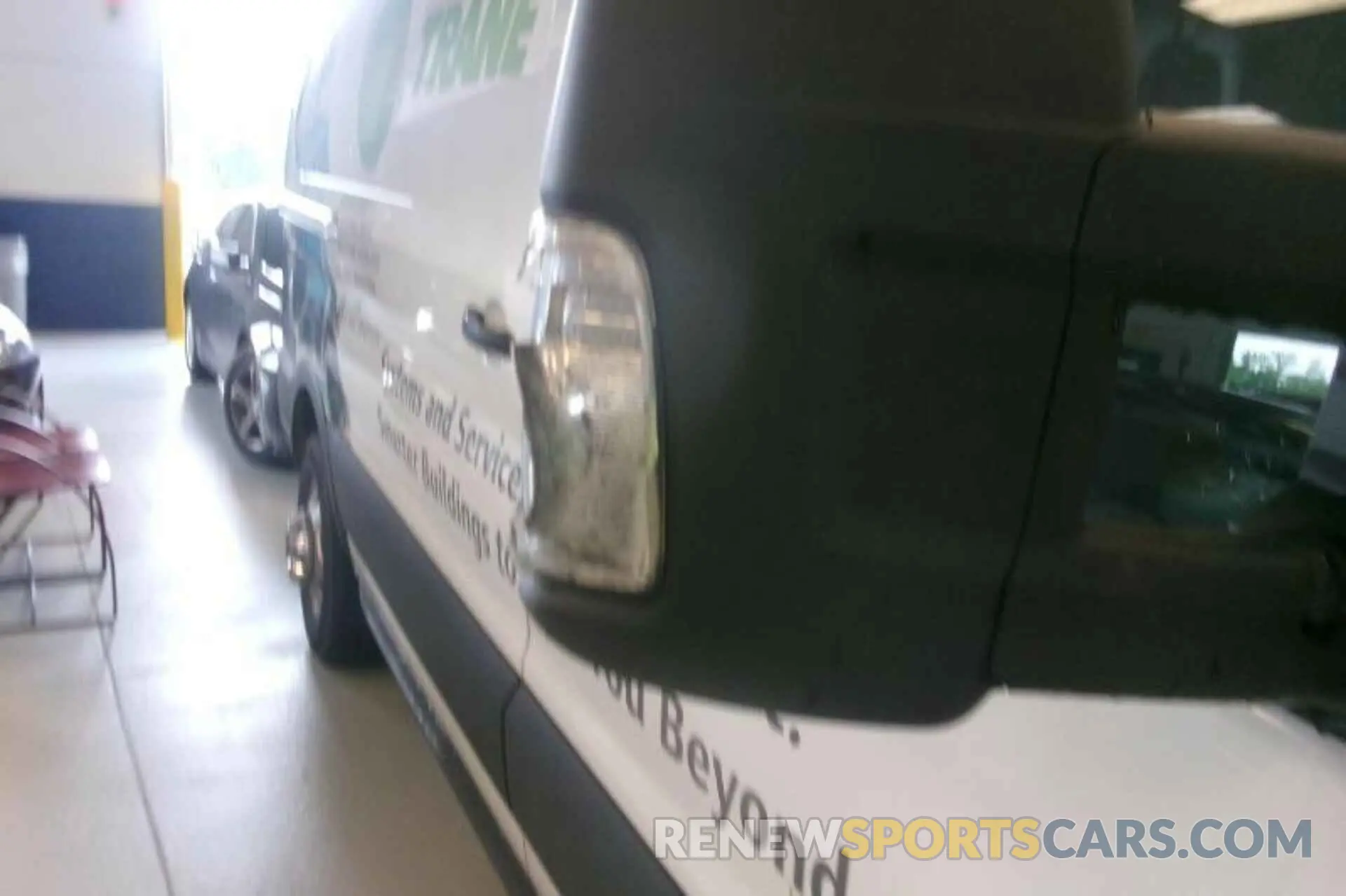 12 fotografías del automóvil dañado 1FTBR2YG9LKA26097 FORD TRANSIT 2020