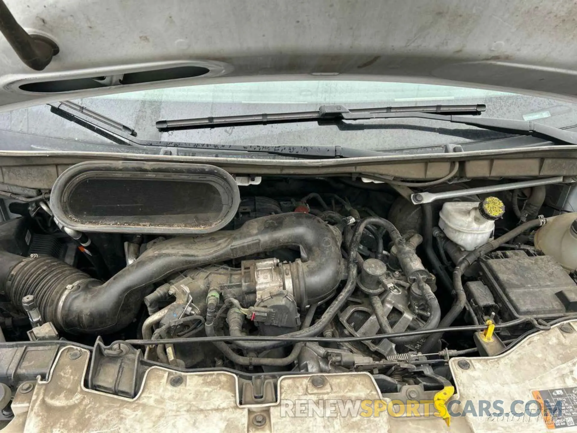 4 fotografías del automóvil dañado 1FTYE1C88LKA69071 FORD TRANSIT 2020