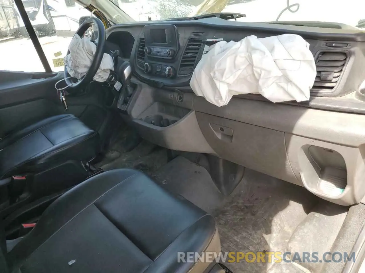 8 fotografías del automóvil dañado 1FTYE1C88LKB55948 FORD TRANSIT 2020