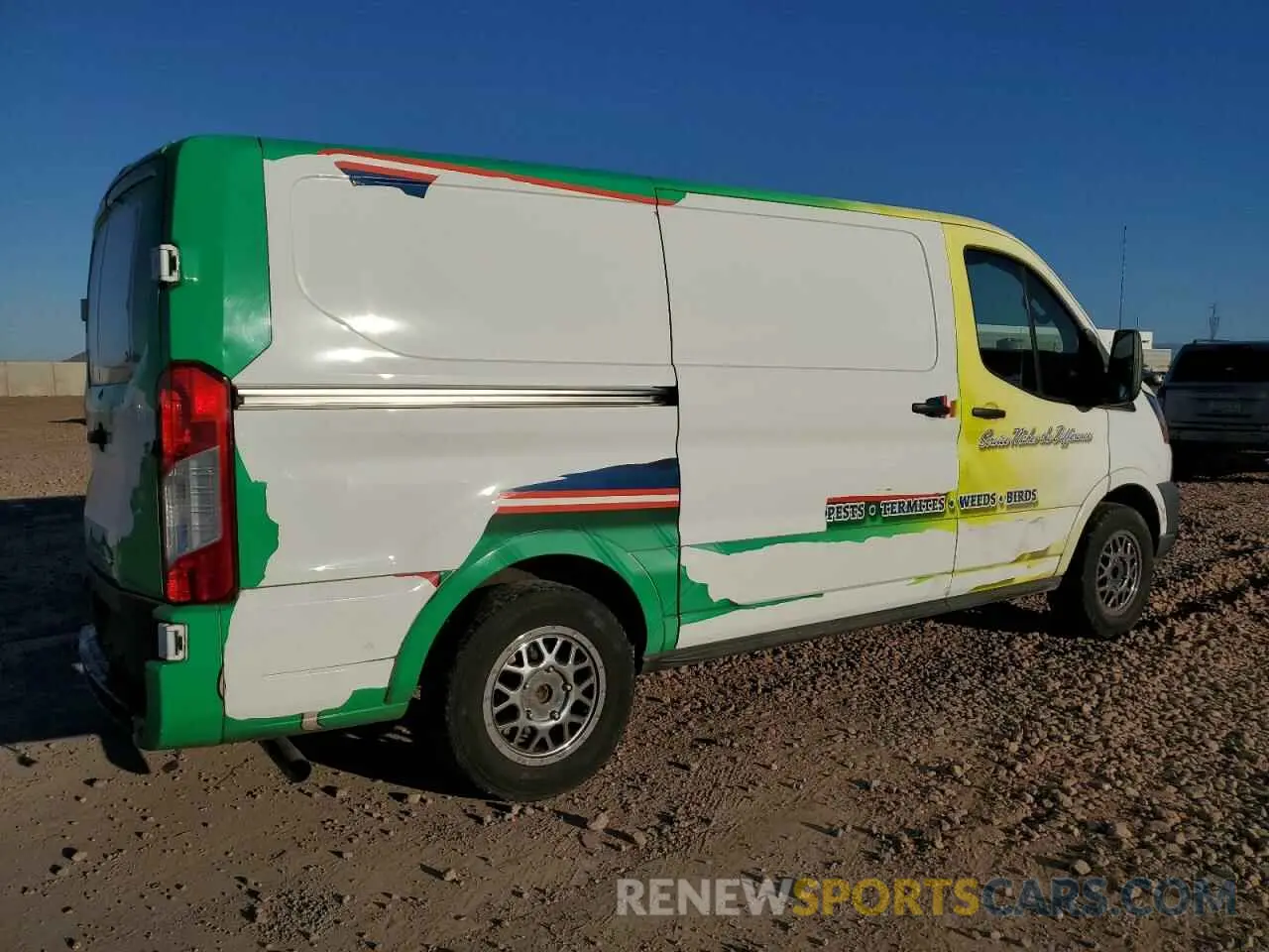 3 fotografías del automóvil dañado 1FTYE1Y8XLKB43776 FORD TRANSIT 2020