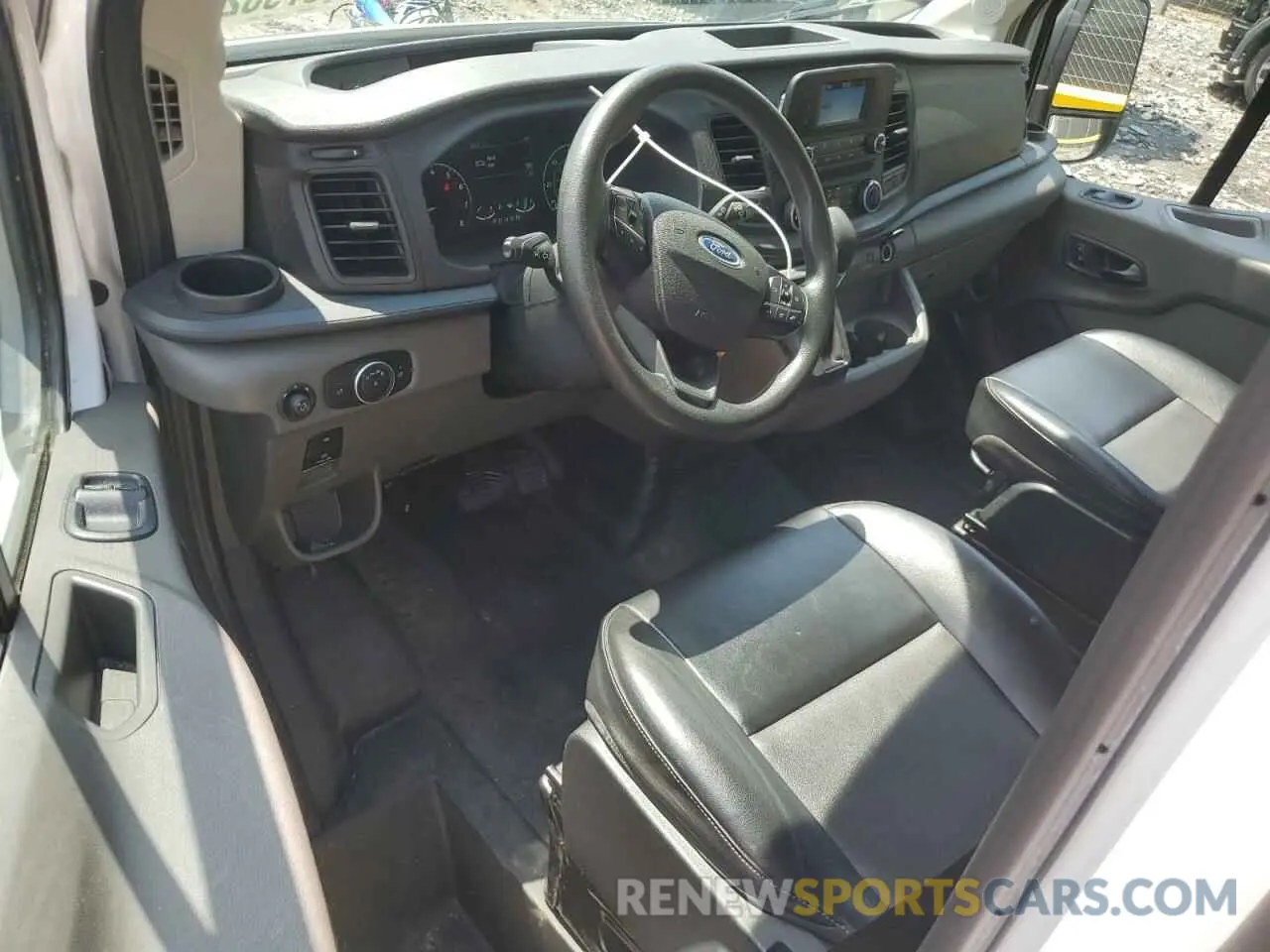 8 fotografías del automóvil dañado 1FTBR1X80MKA26754 FORD TRANSIT 2021
