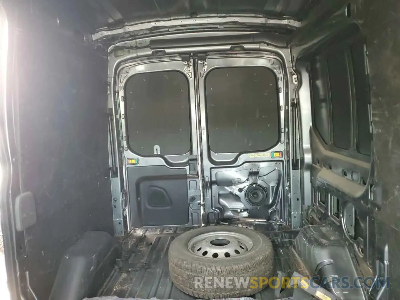 10 fotografías del automóvil dañado 1FTBR2CG6MKA37924 FORD TRANSIT 2021