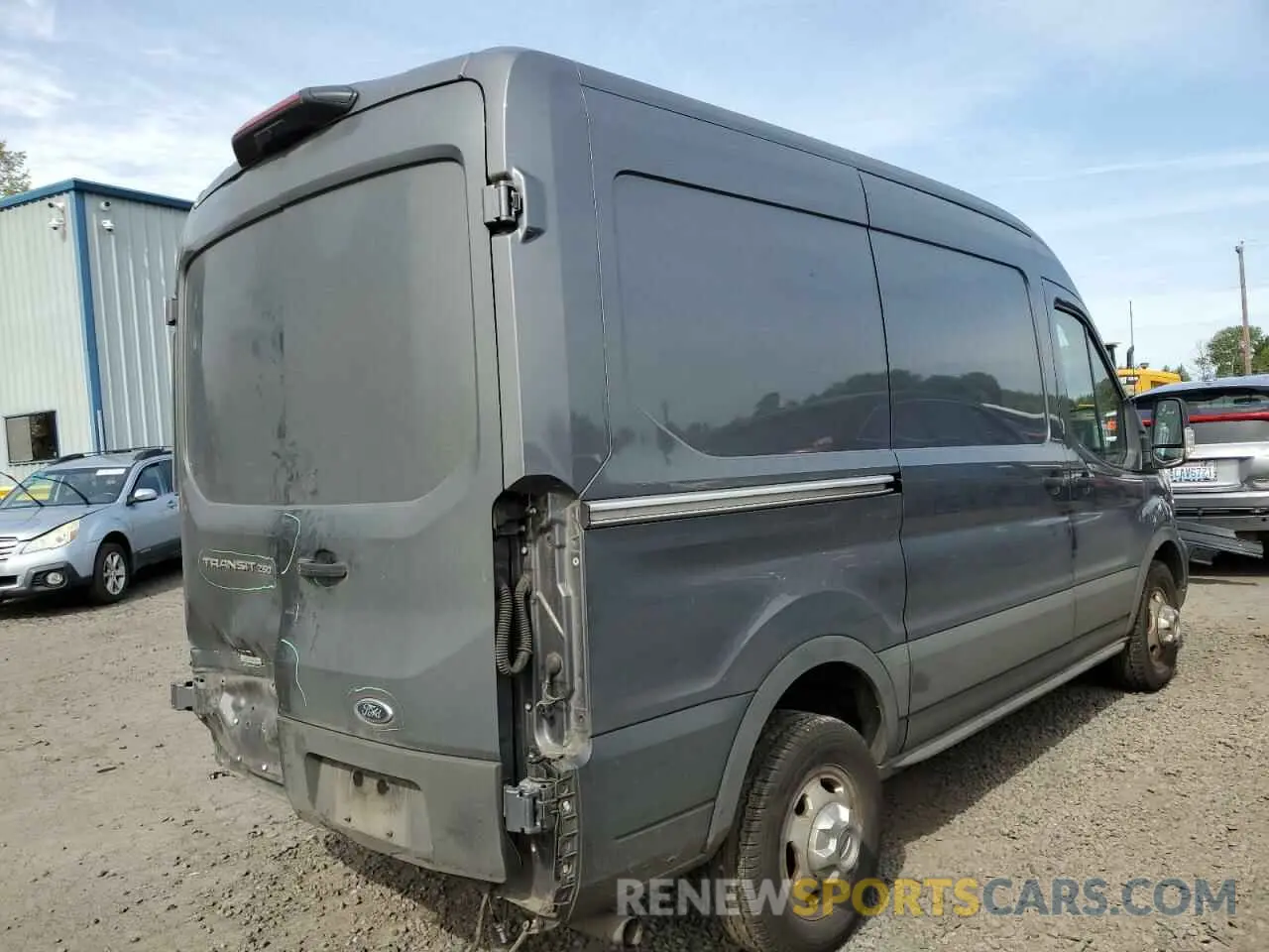 3 fotografías del automóvil dañado 1FTBR2CG6MKA37924 FORD TRANSIT 2021