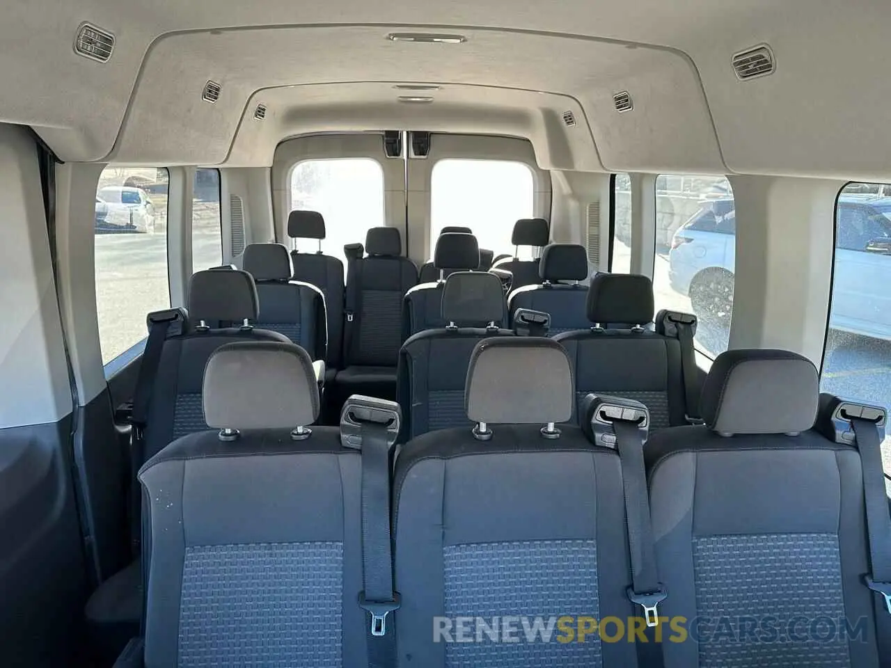 8 fotografías del automóvil dañado 1FBAX2C81NKA48667 FORD TRANSIT 2022