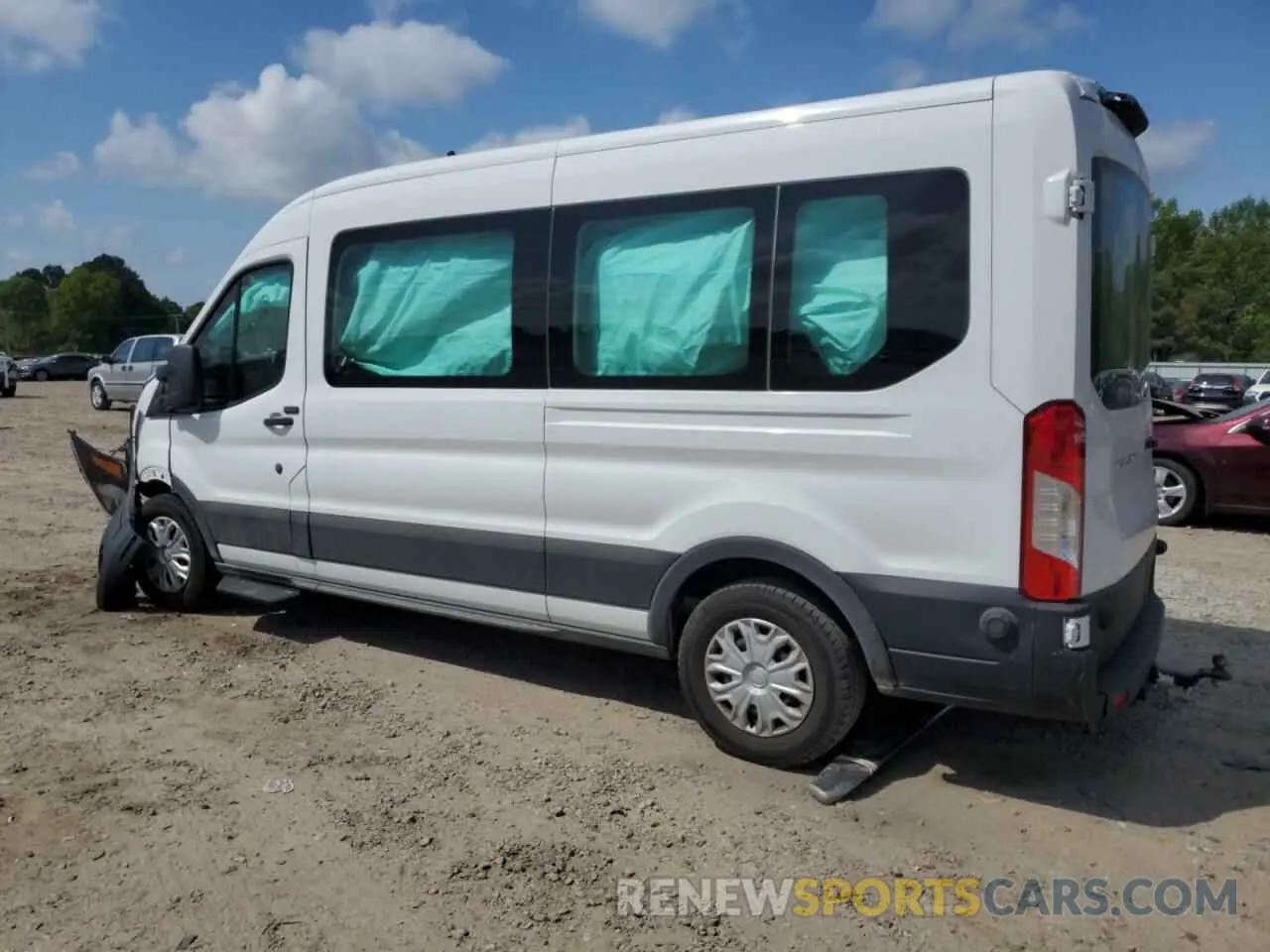 2 fotografías del automóvil dañado 1FBAX2C85NKA17809 FORD TRANSIT 2022