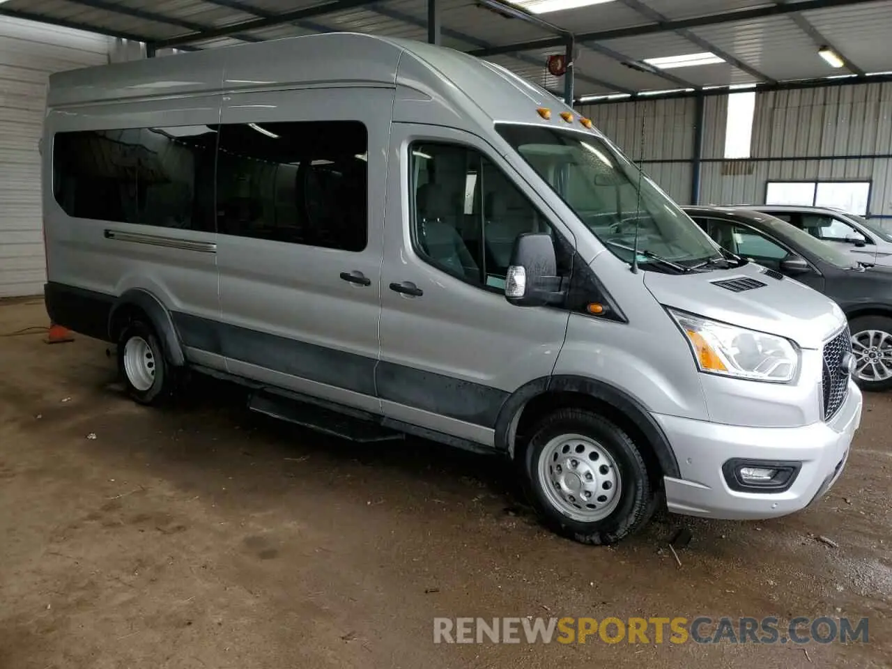 4 fotografías del automóvil dañado 1FBVU5XG7NKA64823 FORD TRANSIT 2022