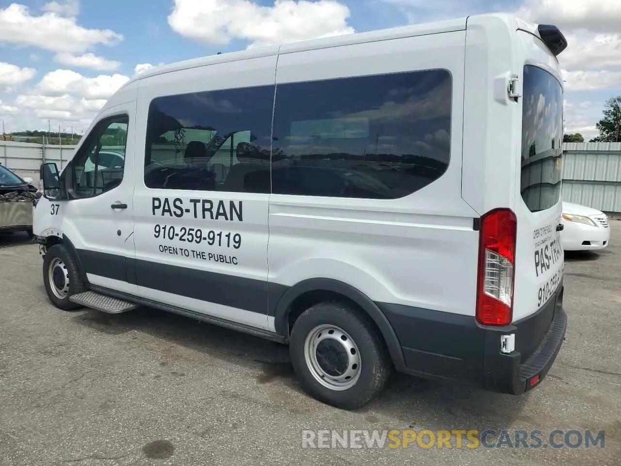 2 fotografías del automóvil dañado 1FDZK1C85NKA69802 FORD TRANSIT 2022