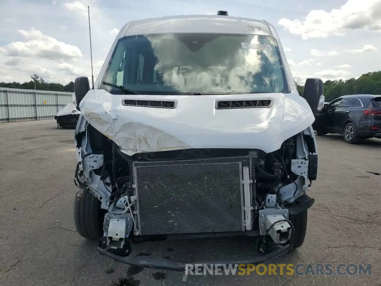 5 fotografías del automóvil dañado 1FDZK1C85NKA69802 FORD TRANSIT 2022