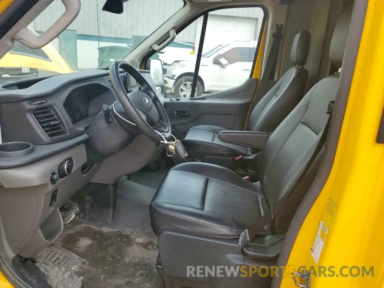 7 fotografías del automóvil dañado 1FTBR1X85NKA42773 FORD TRANSIT 2022