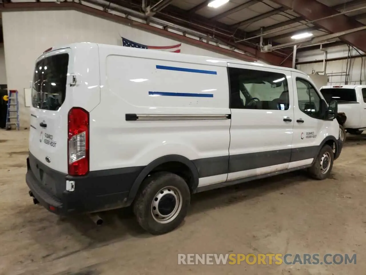 3 fotografías del automóvil dañado 1FTBR1Y88NKA86023 FORD TRANSIT 2022